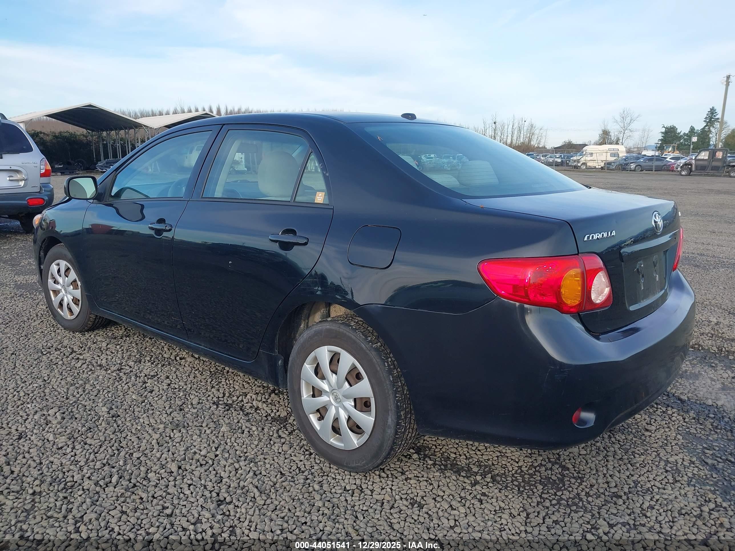 TOYOTA COROLLA image 3