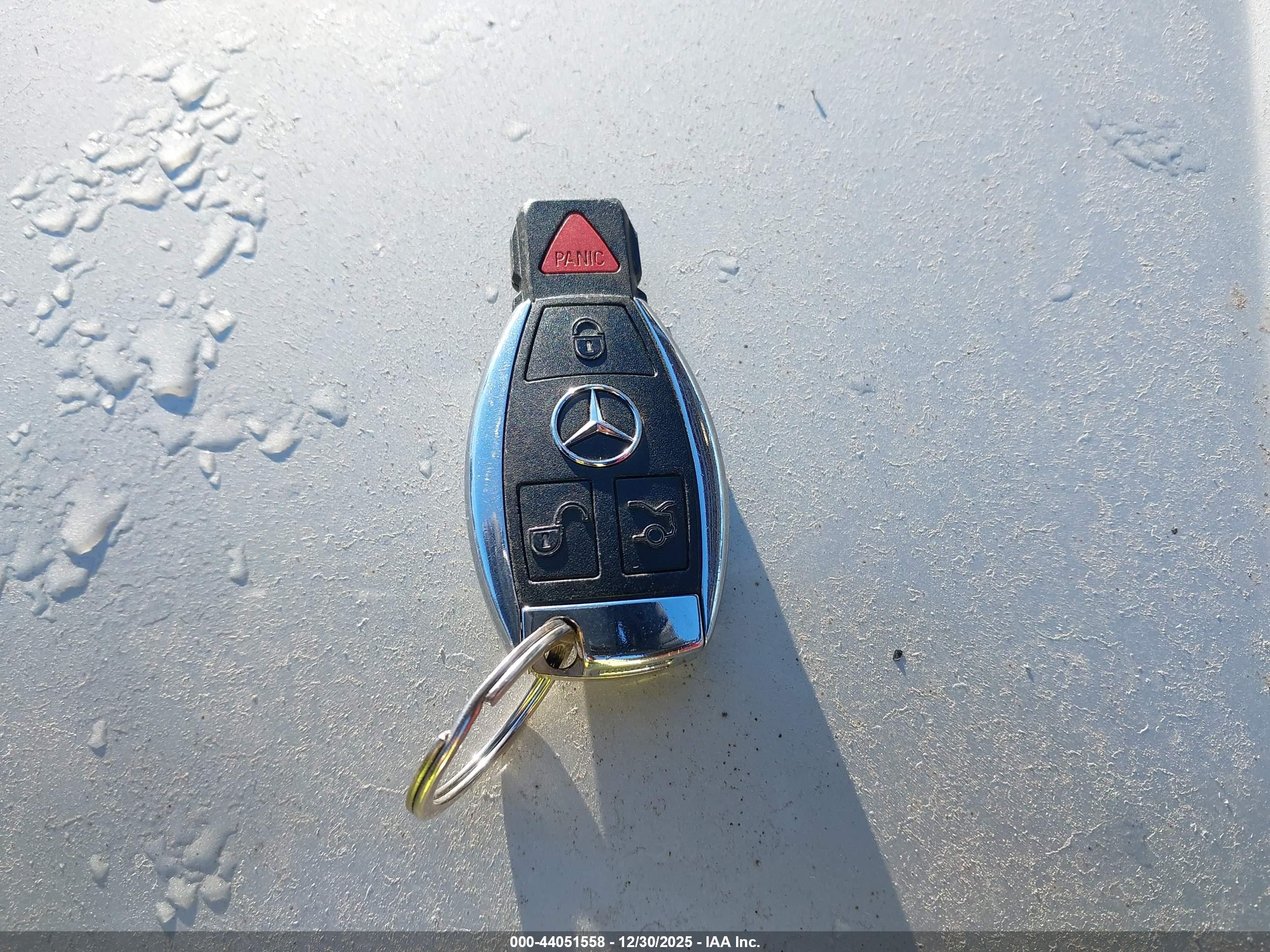 MERCEDES-BENZ GLC image 11