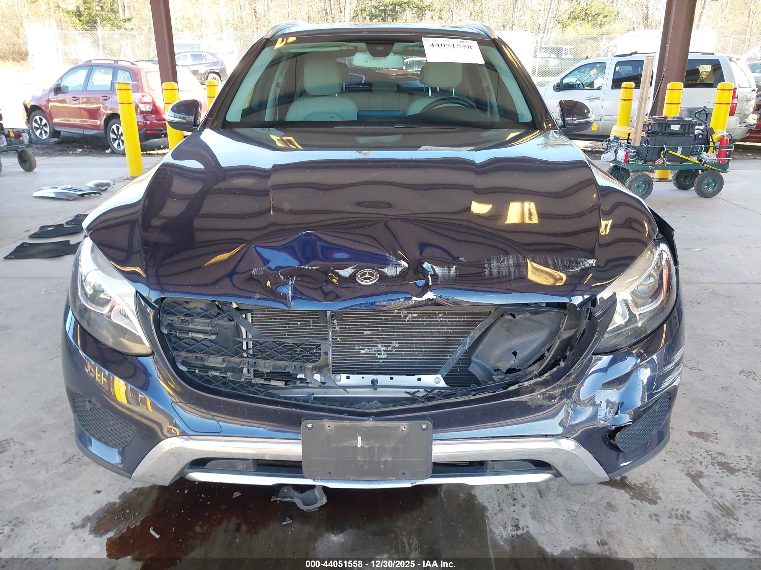 MERCEDES-BENZ GLC image 6