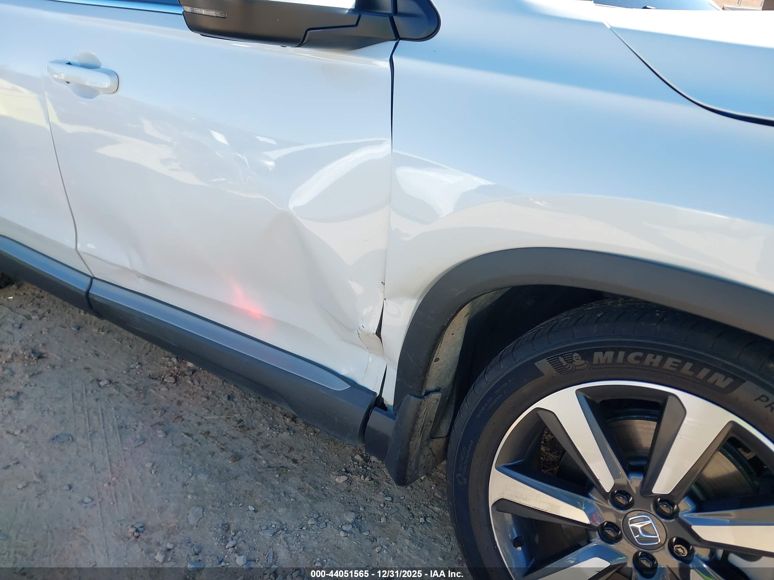 HONDA PILOT image 6