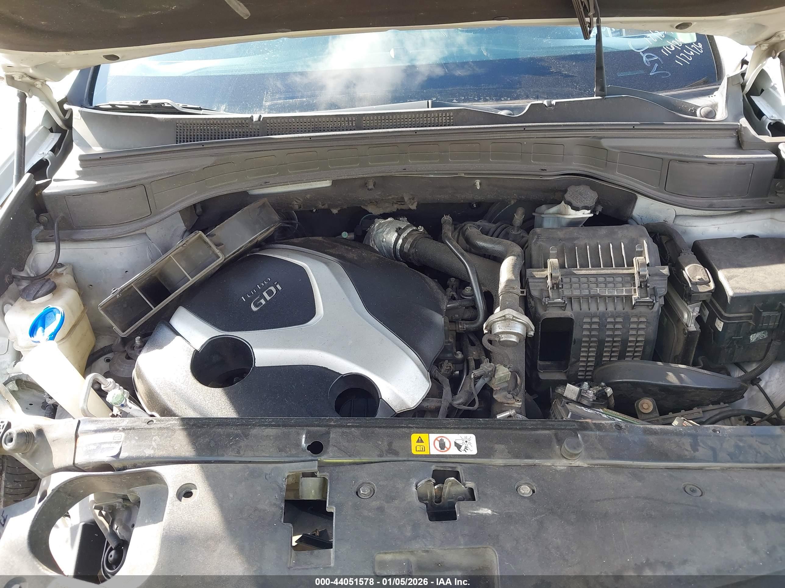 HYUNDAI SANTA image 10