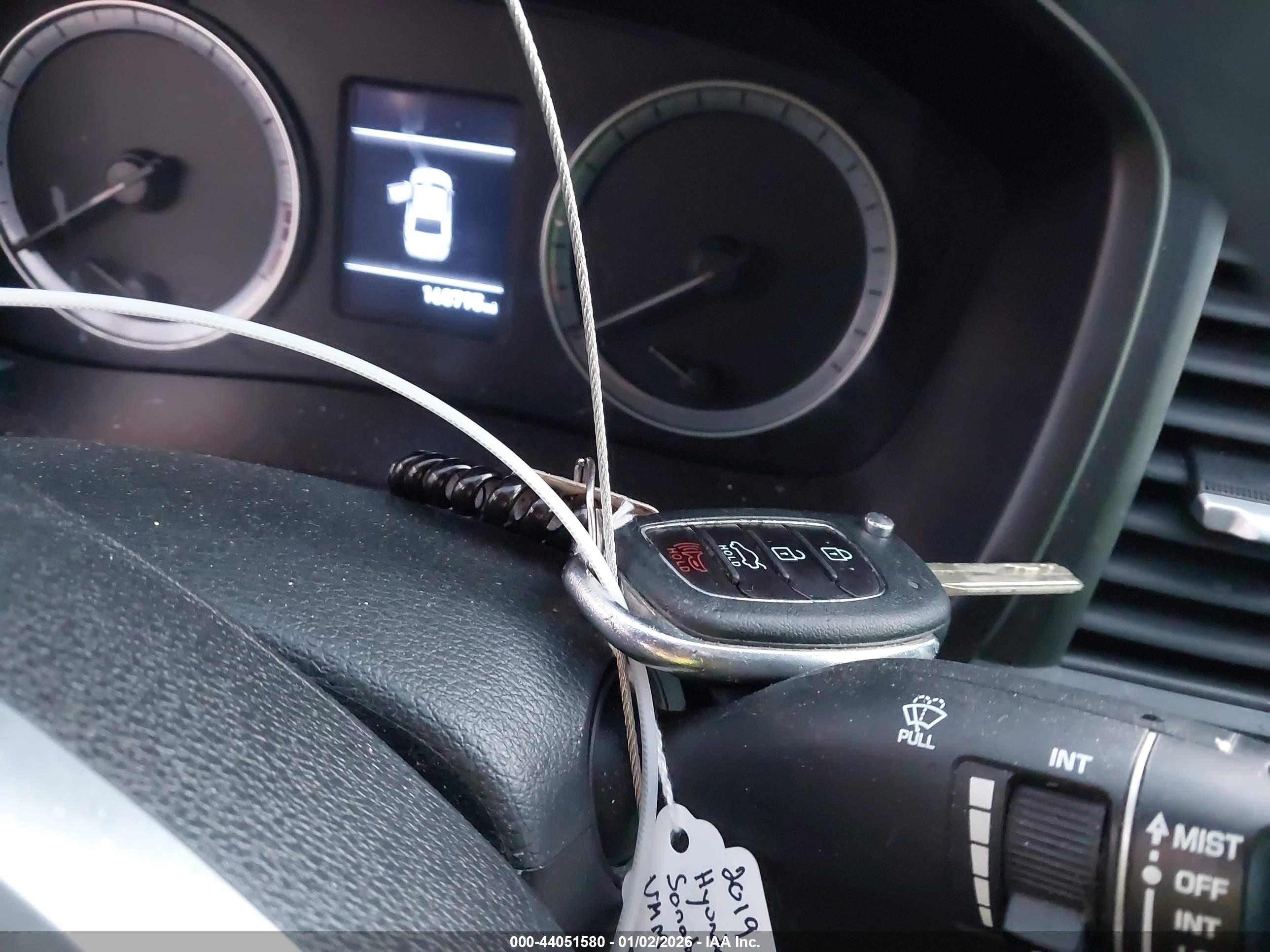 HYUNDAI SONATA image 11