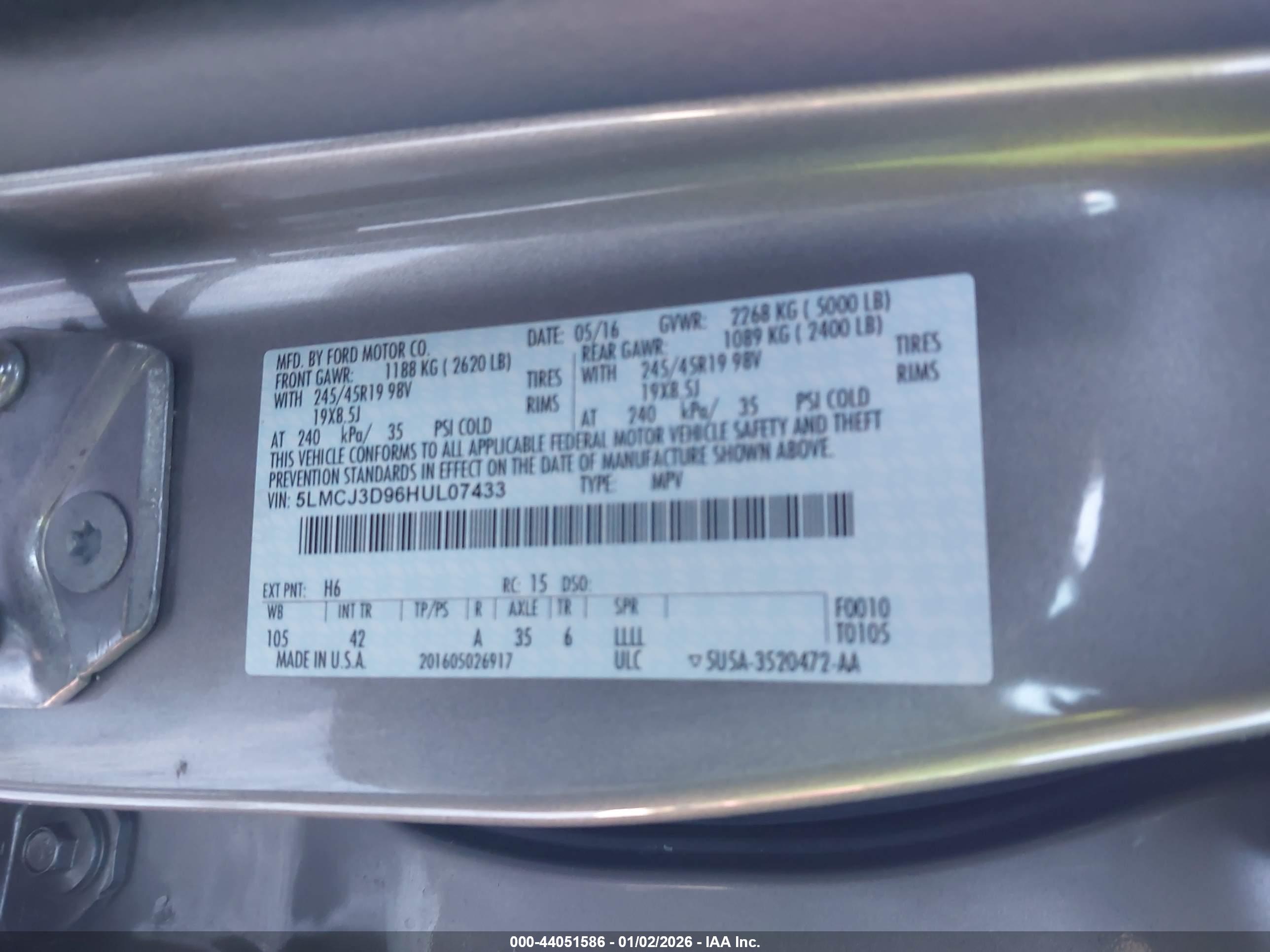 LINCOLN MKC image 9