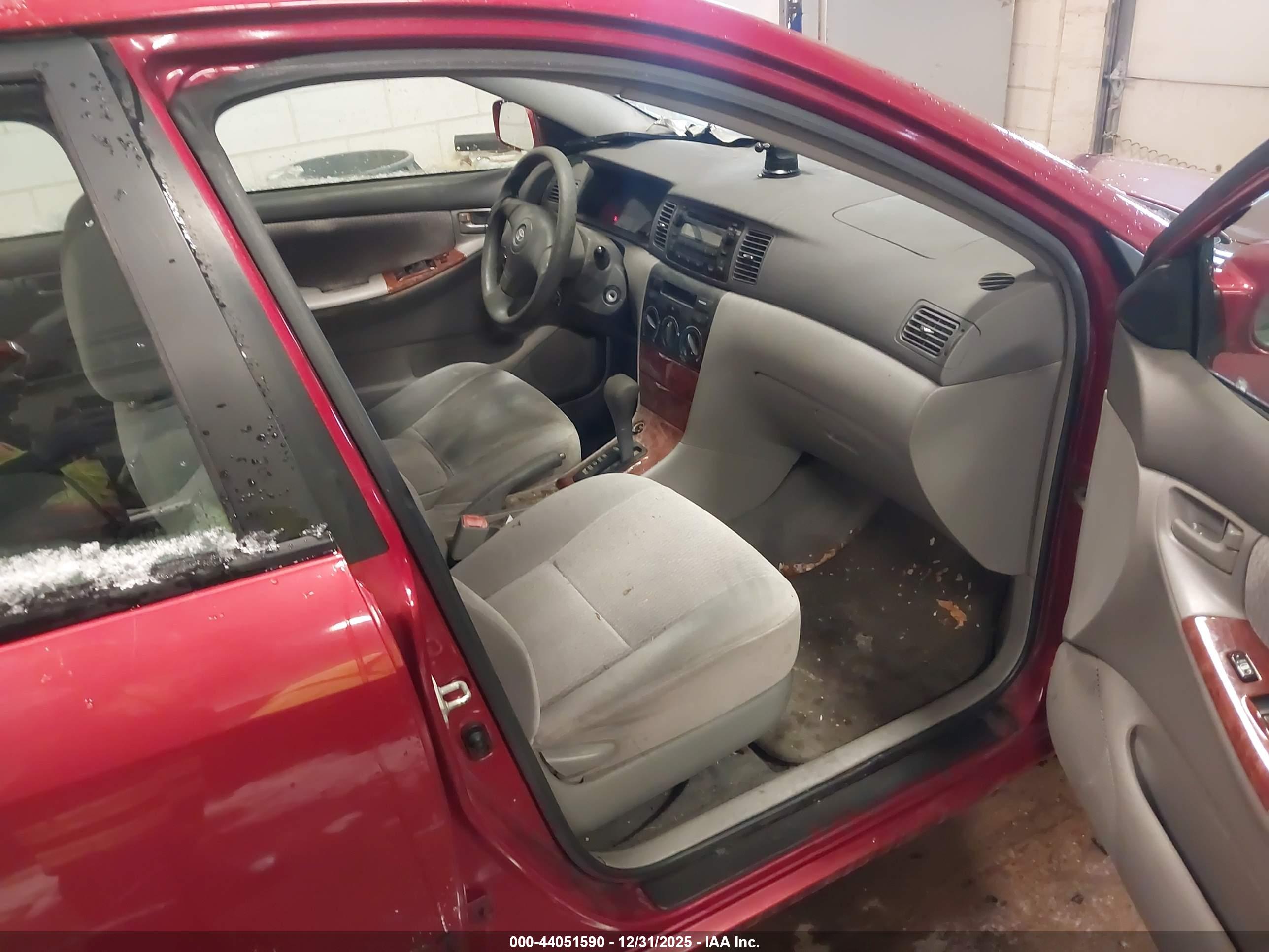 TOYOTA COROLLA image 5
