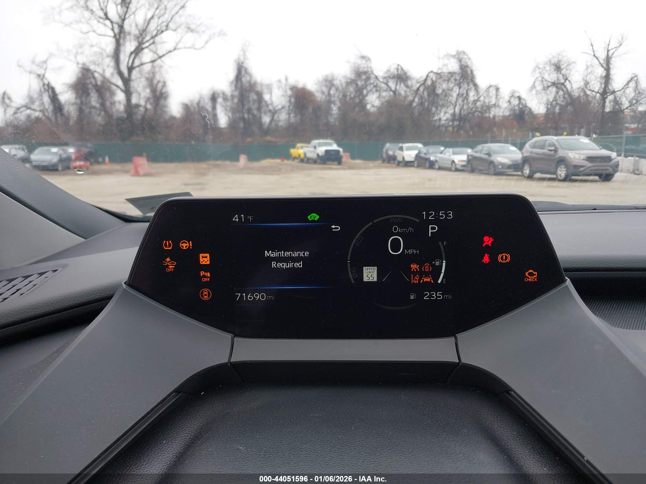 TOYOTA PRIUS image 7