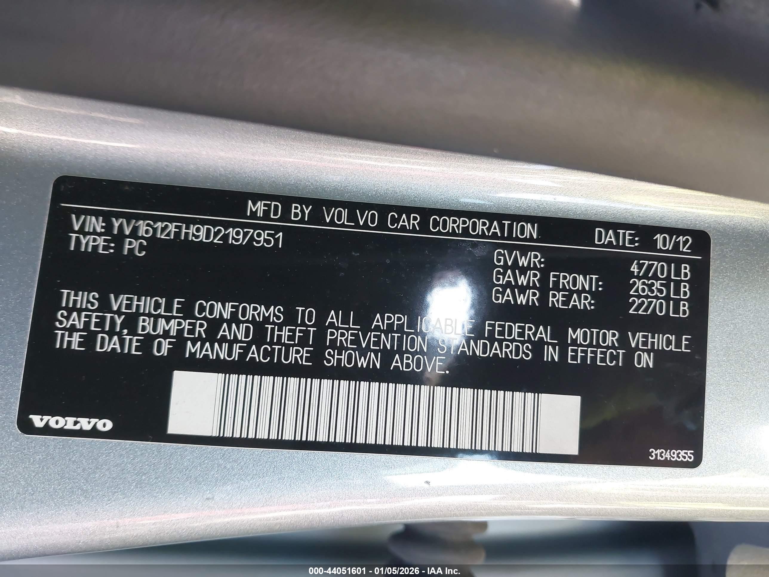 VOLVO S60 image 9