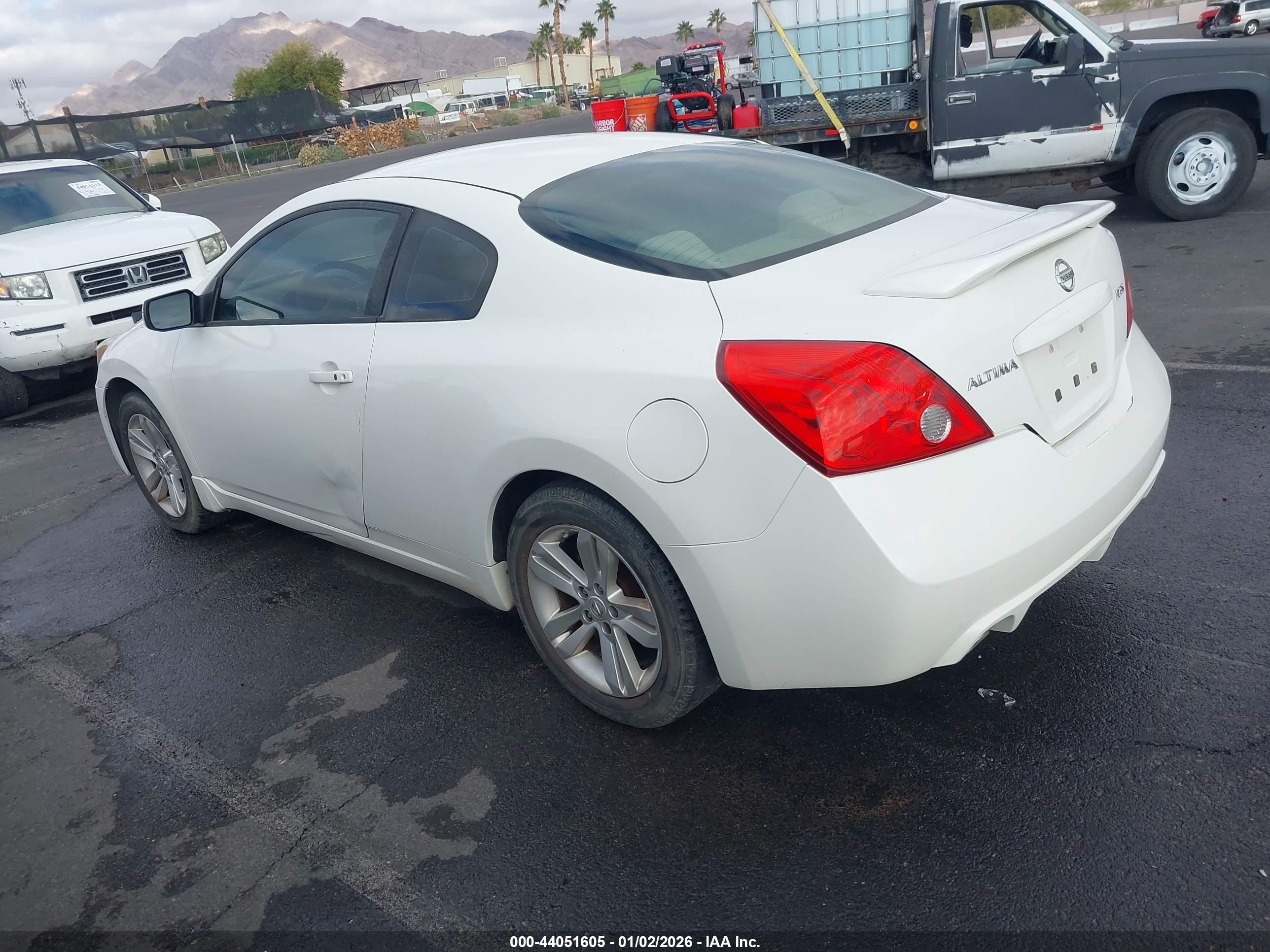 NISSAN ALTIMA image 3