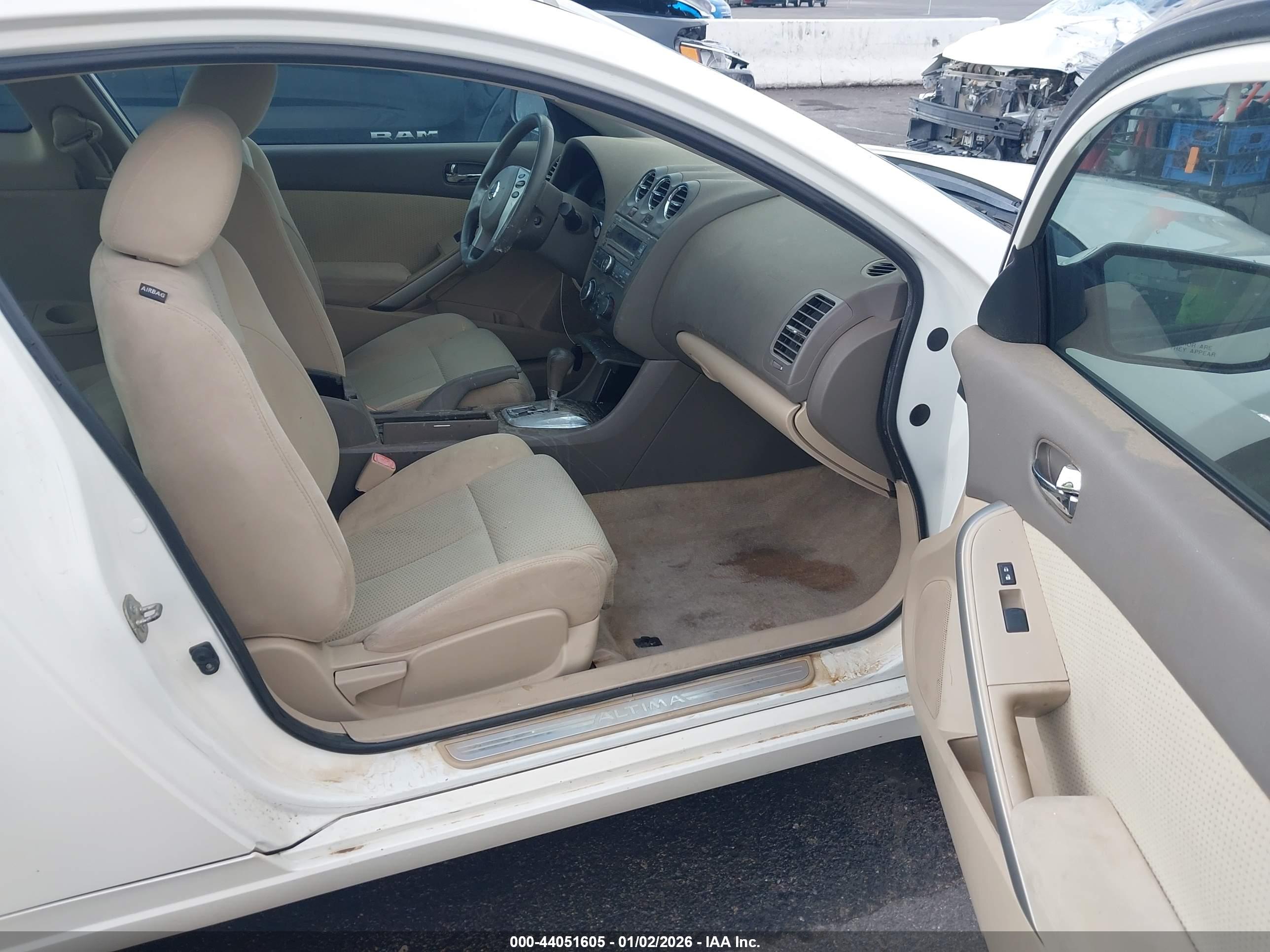 NISSAN ALTIMA image 5