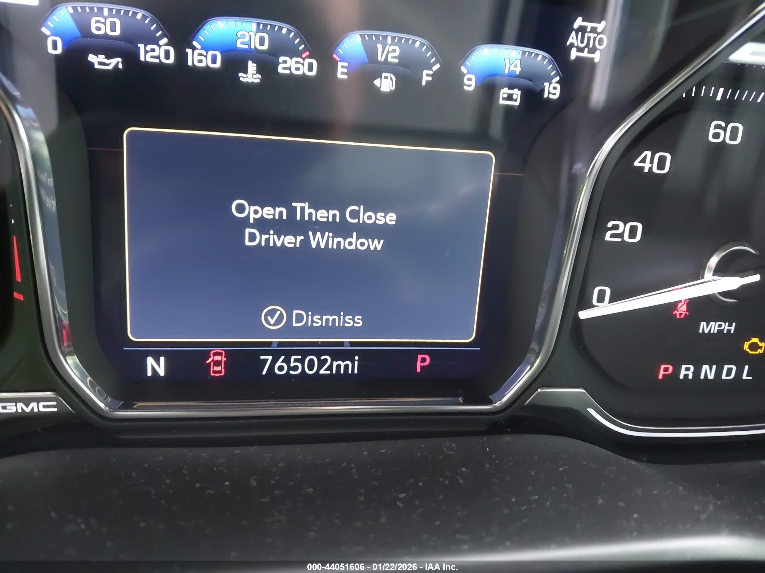 GMC SIERRA image 6
