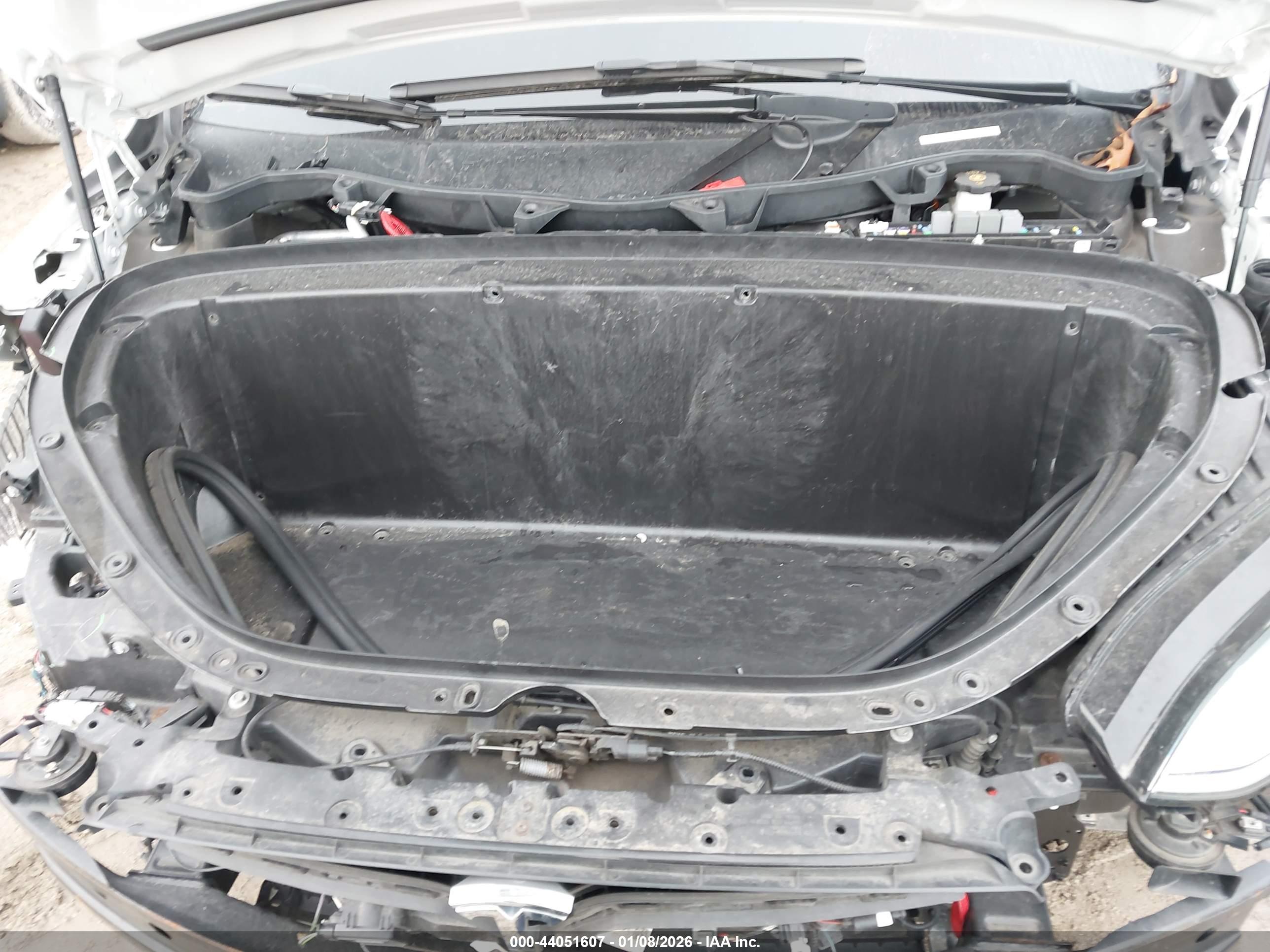 TESLA MODEL image 10