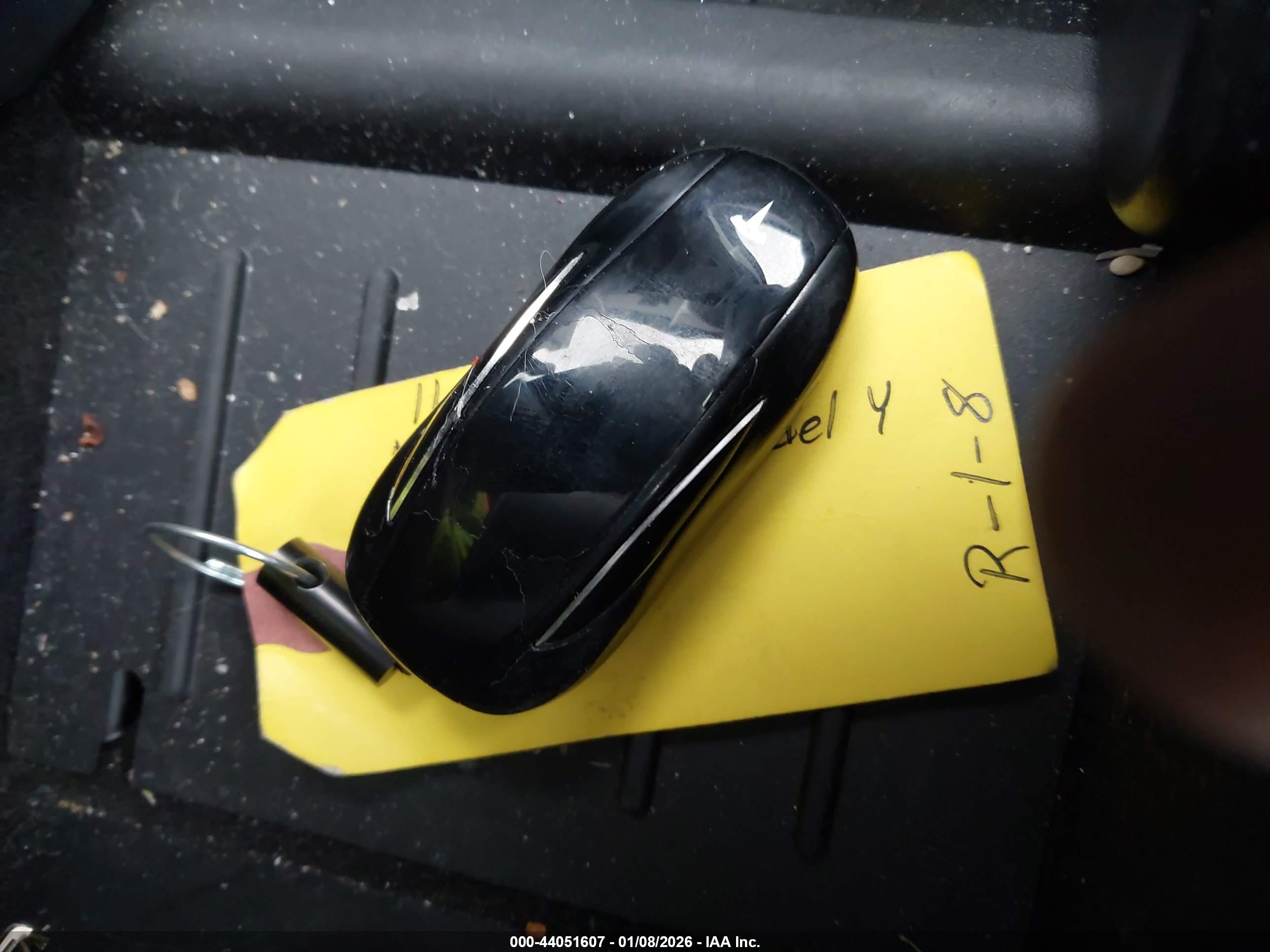 TESLA MODEL image 11