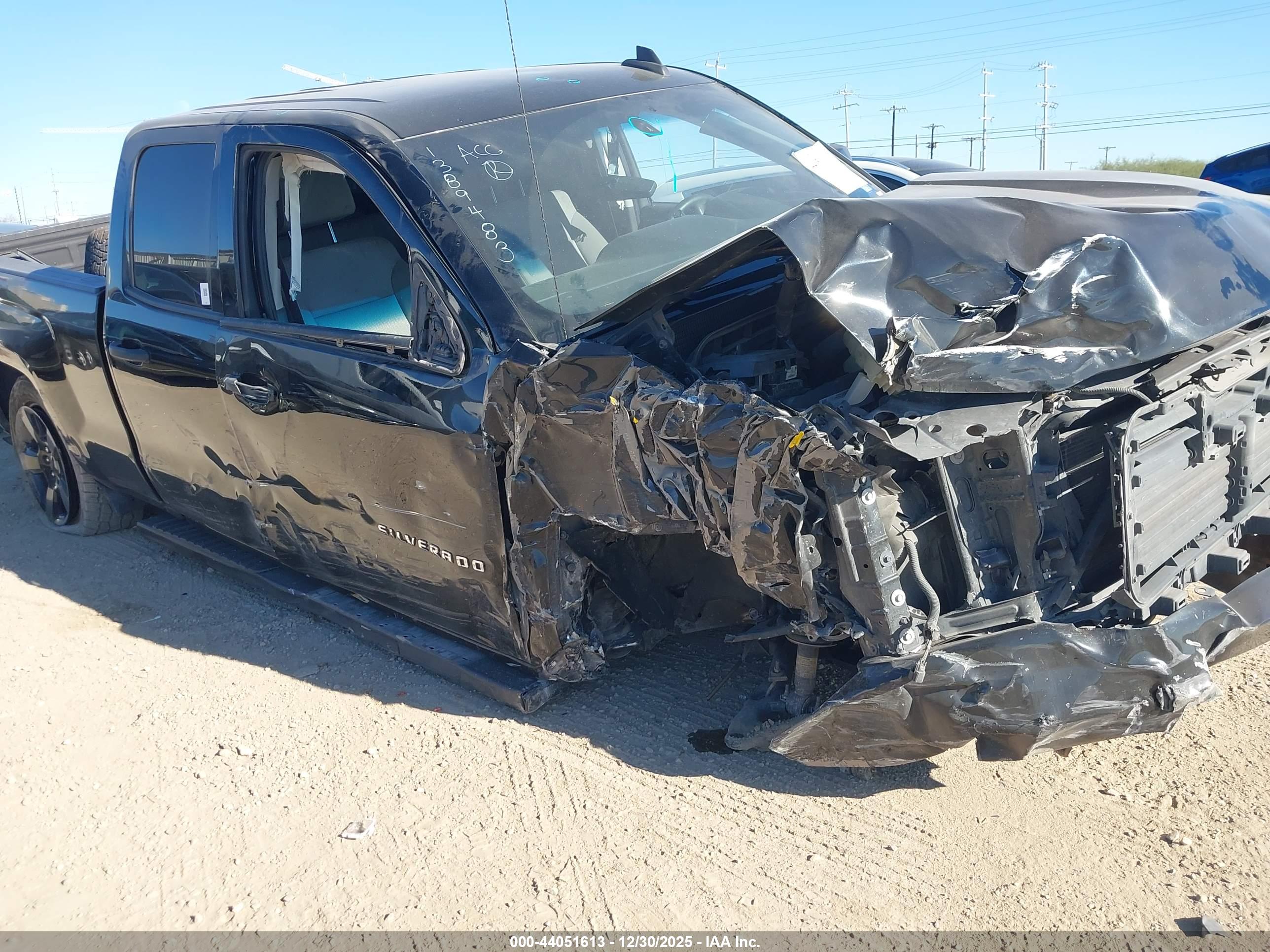CHEVROLET SILVERADO image 6