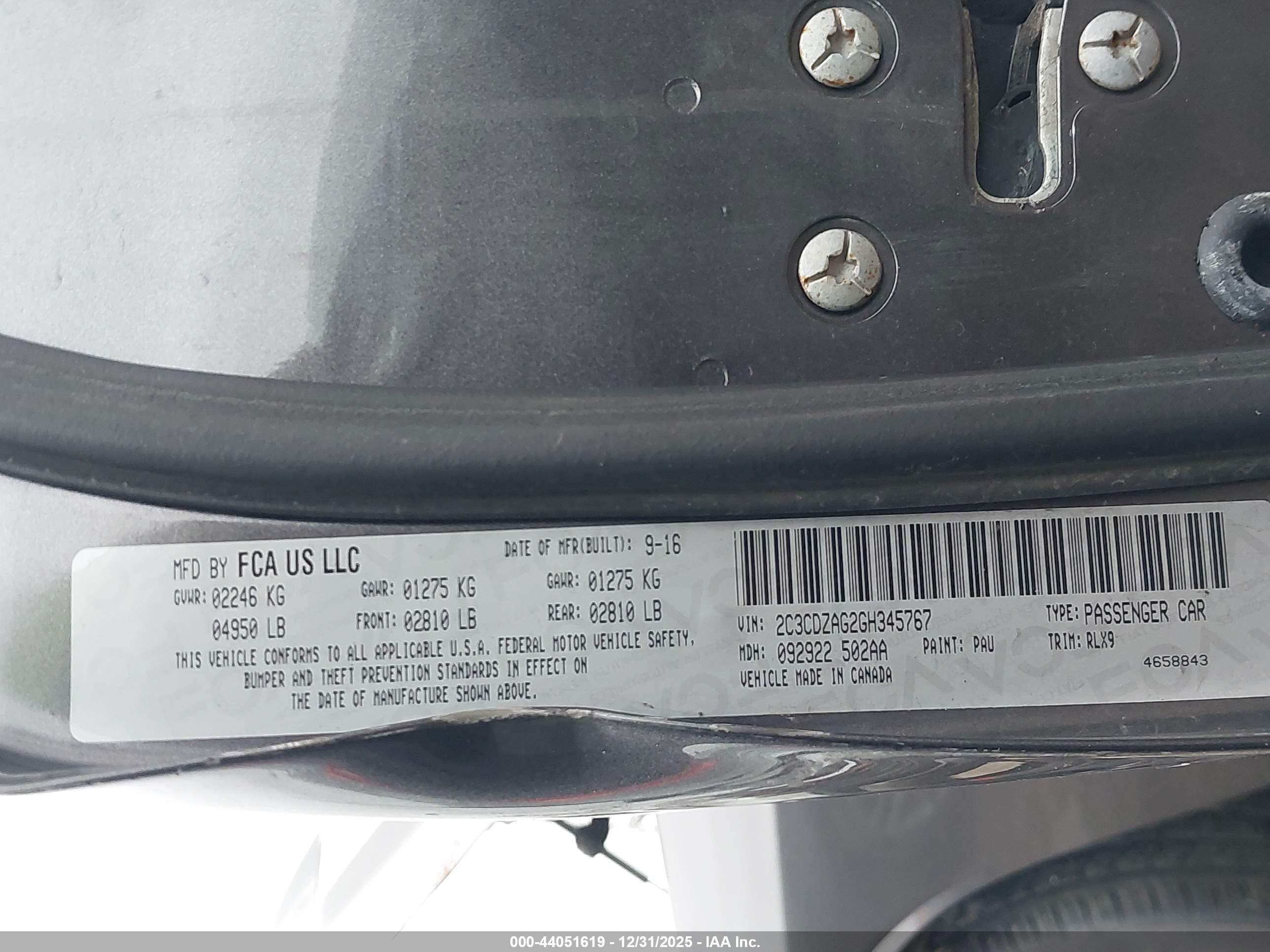 DODGE CHALLENGER image 9