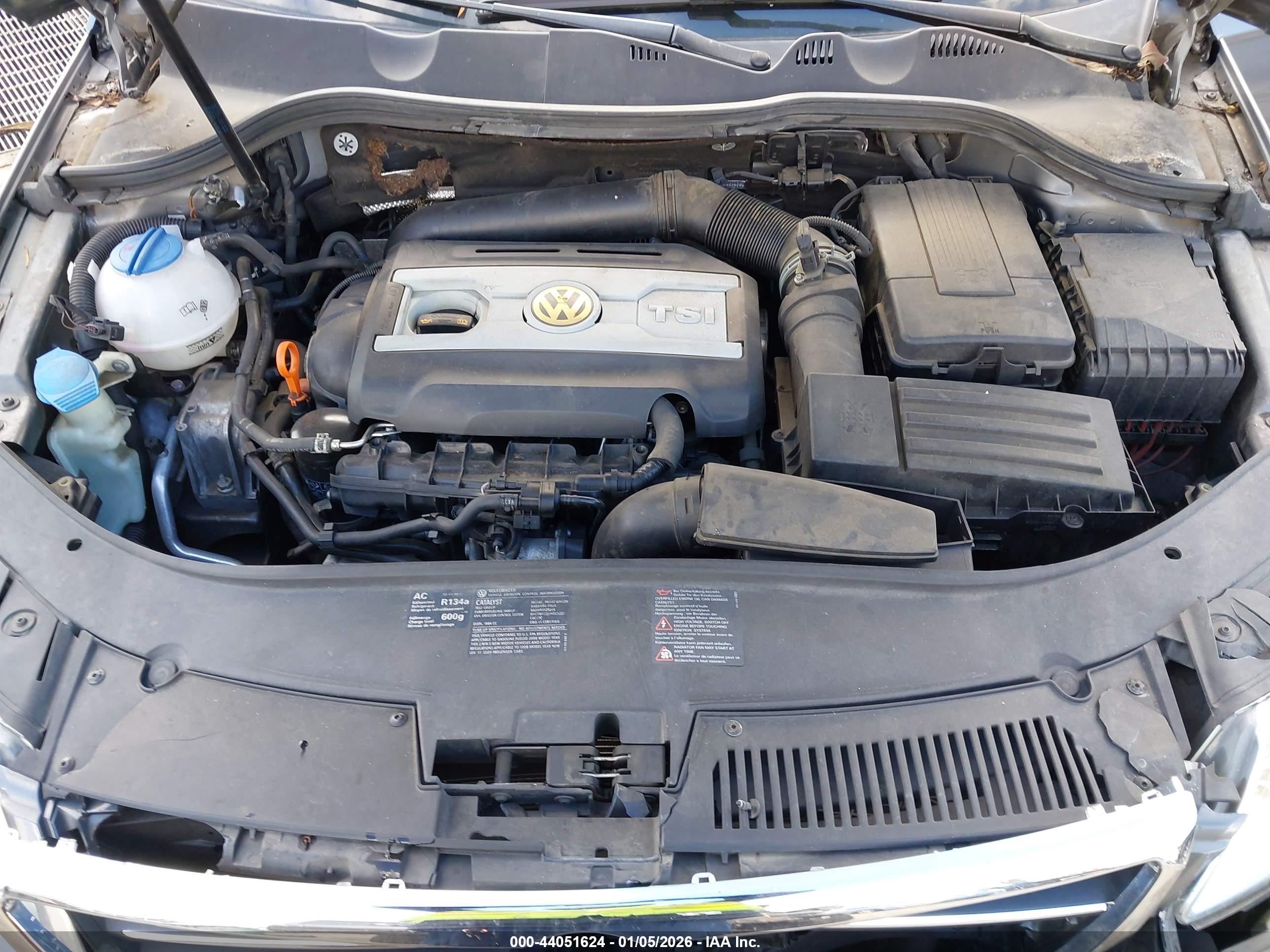 VOLKSWAGEN PASSAT image 10
