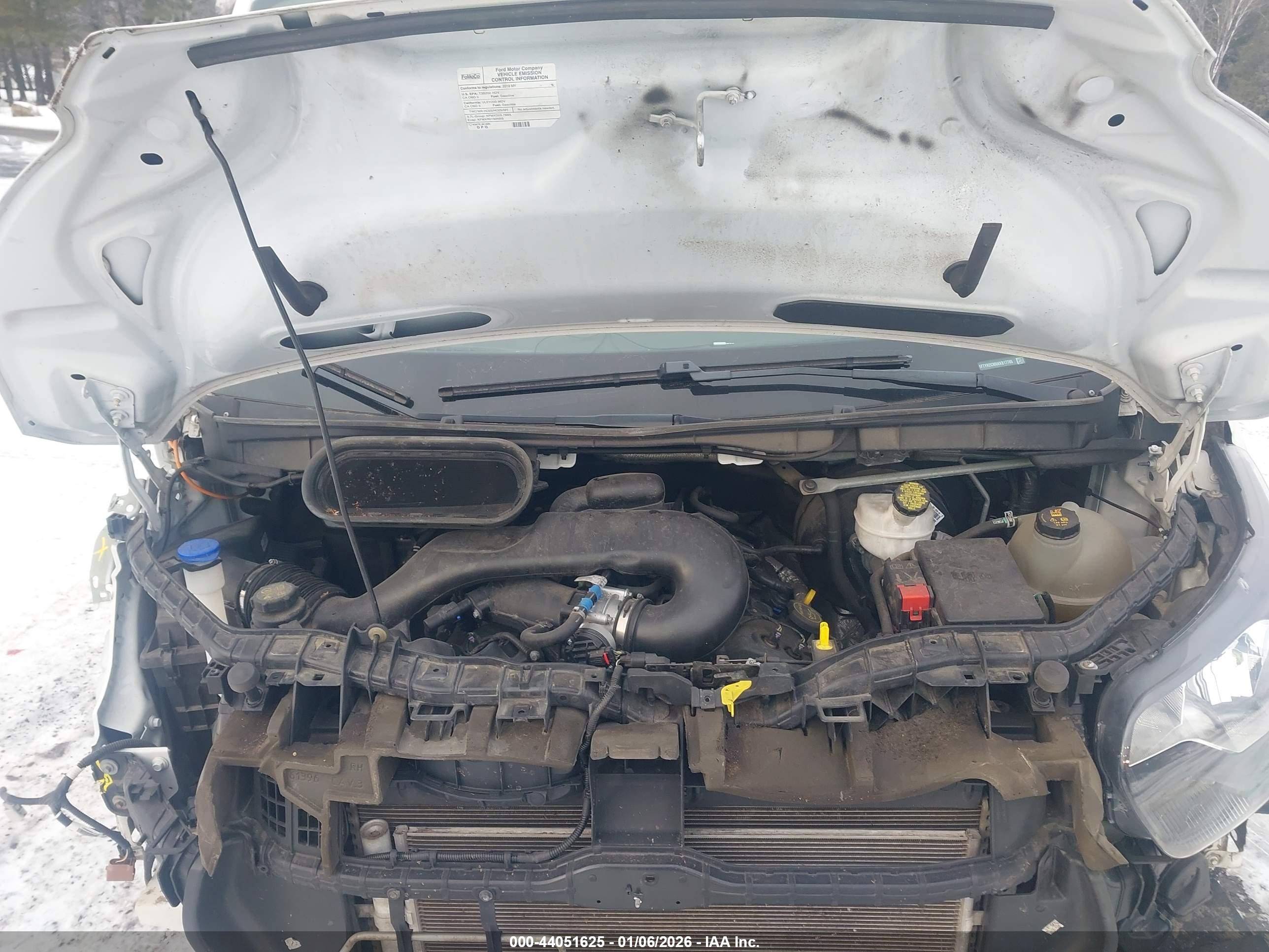 FORD TRANSIT-250 image 10