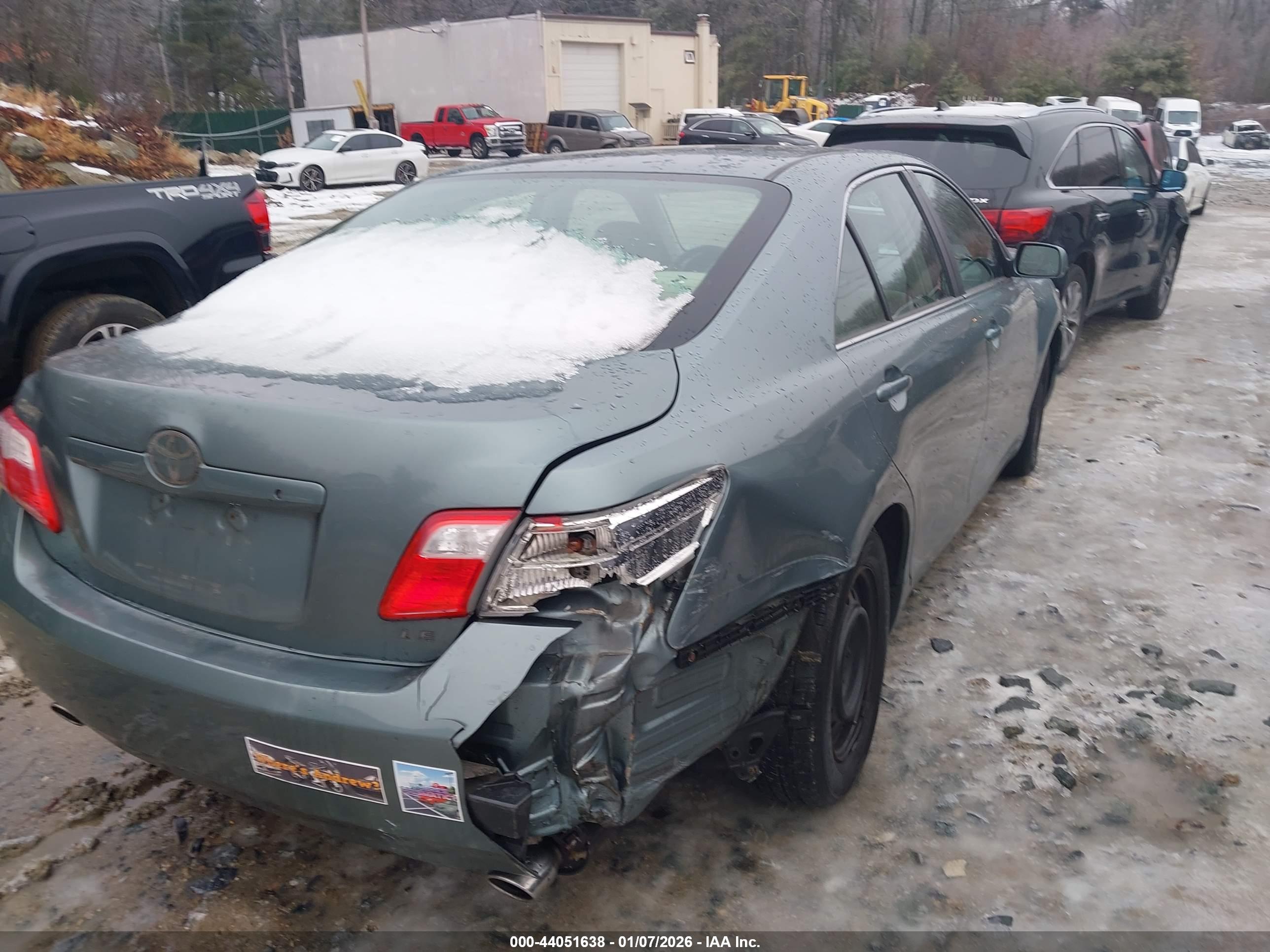 TOYOTA CAMRY image 4