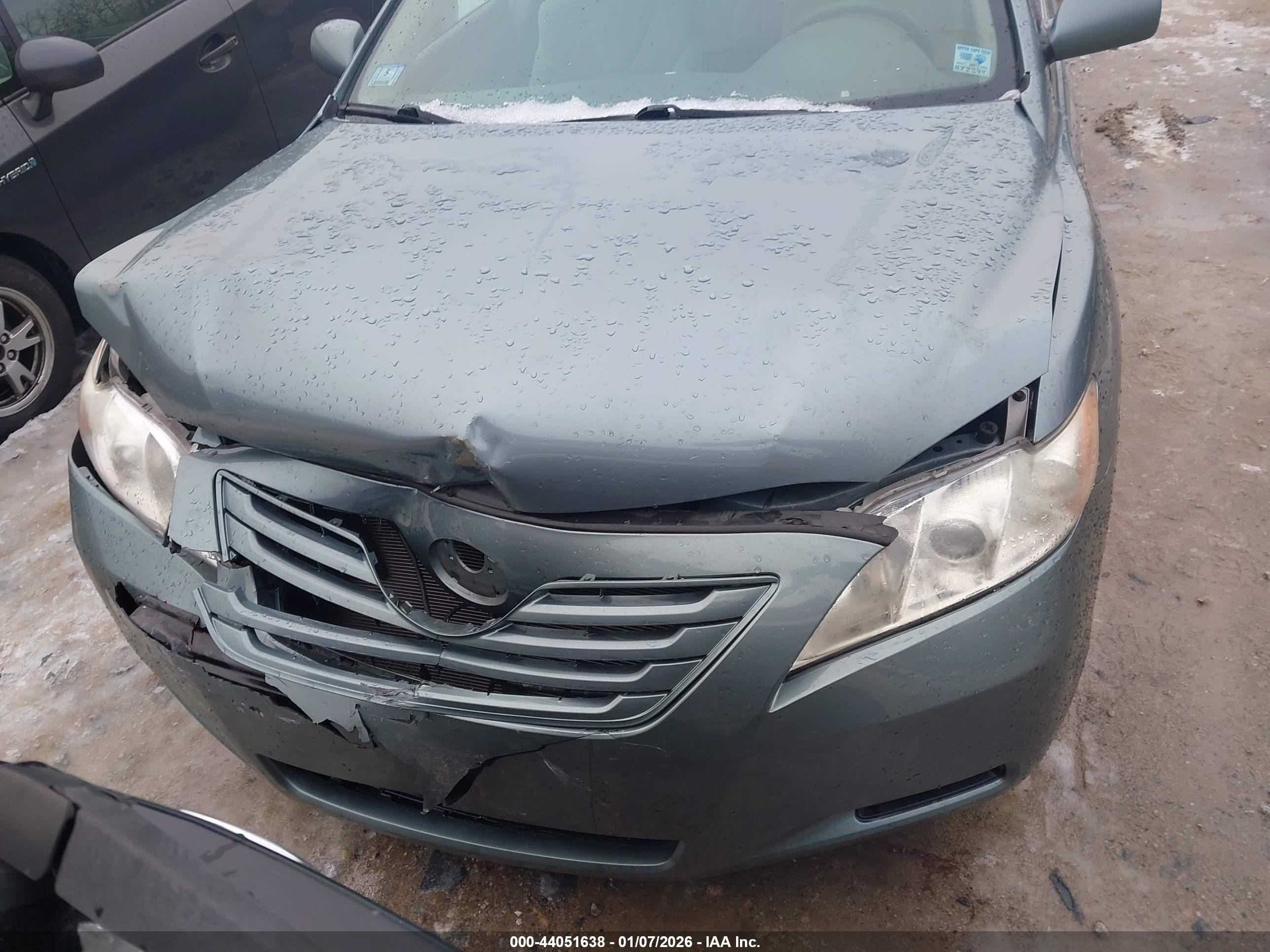 TOYOTA CAMRY image 6