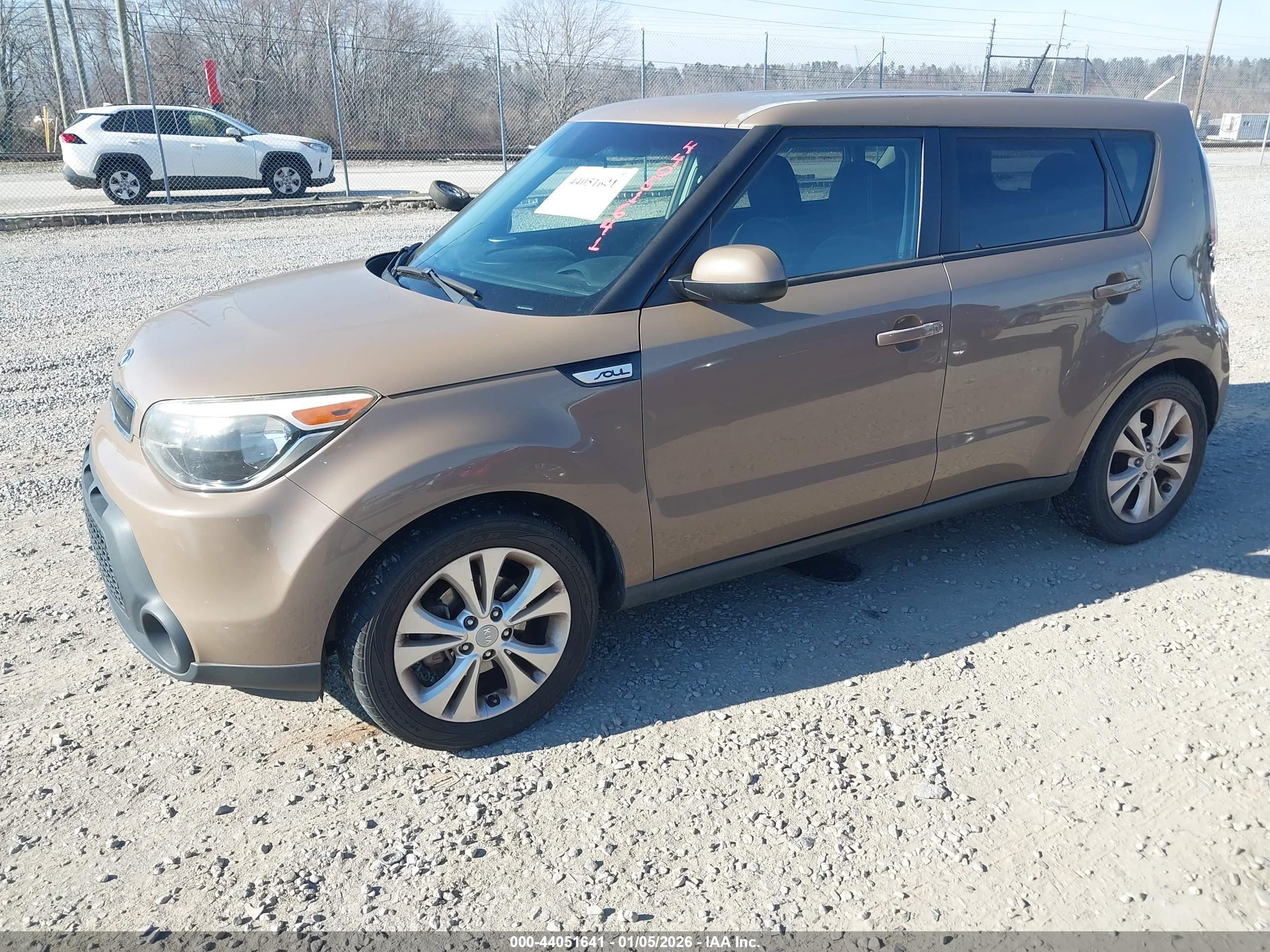 KIA SOUL image 2
