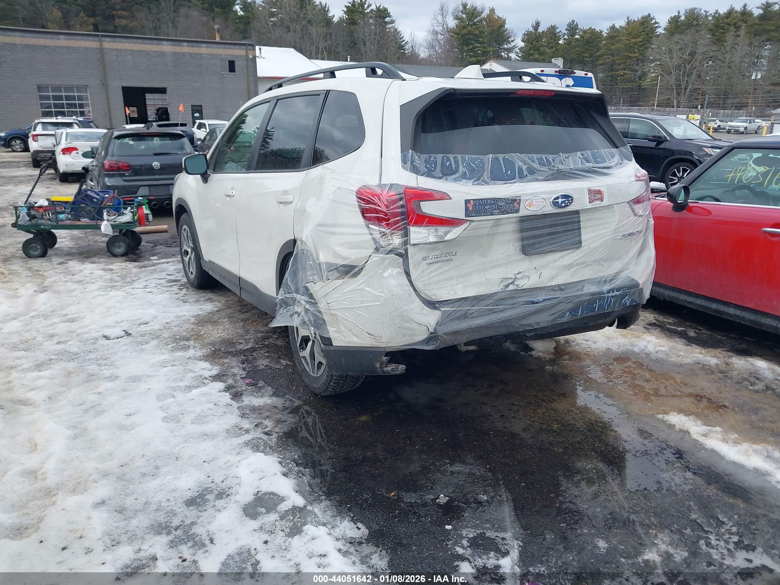 SUBARU FORESTER image 3