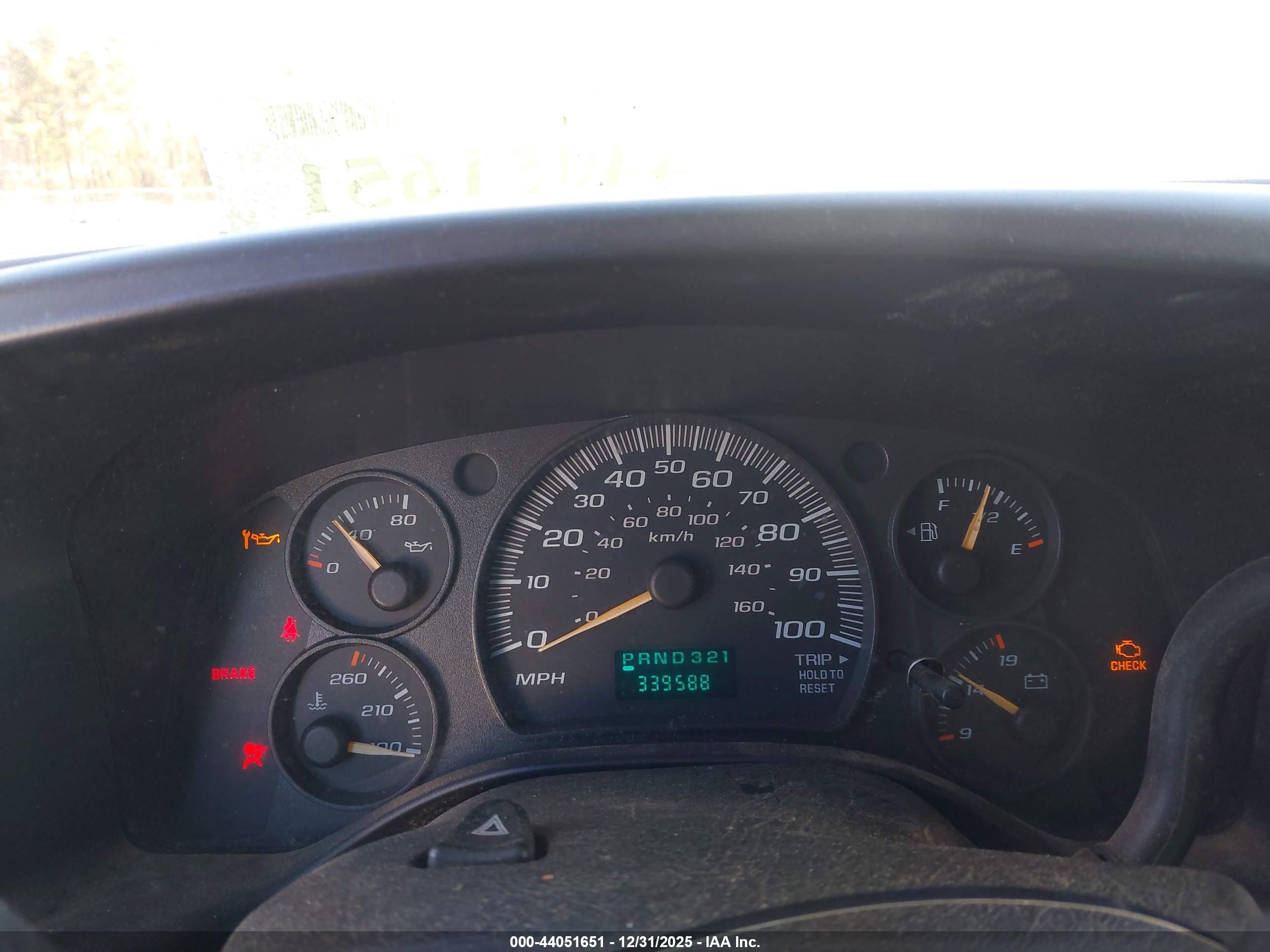 CHEVROLET EXPRESS image 7