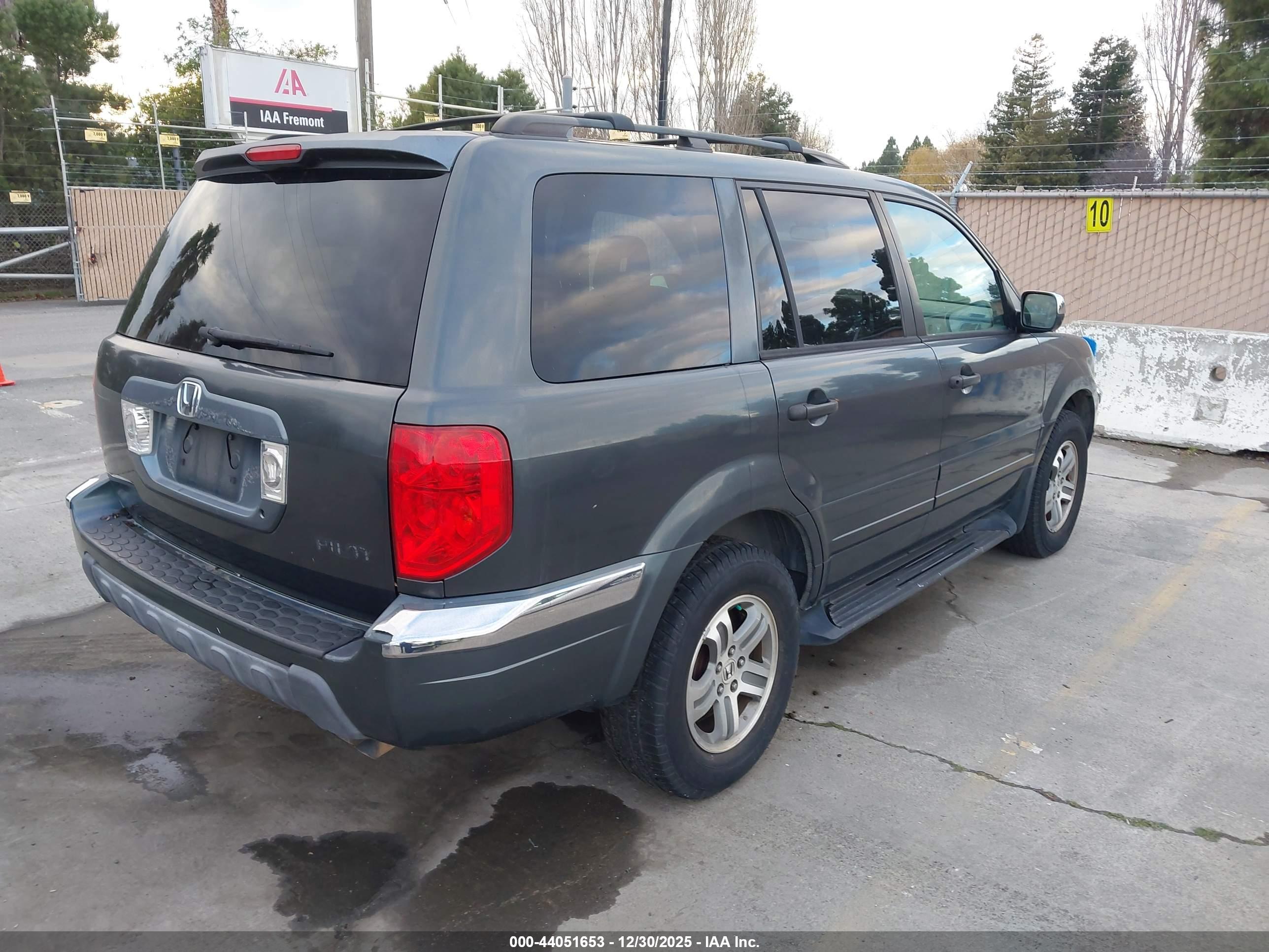 HONDA PILOT image 4