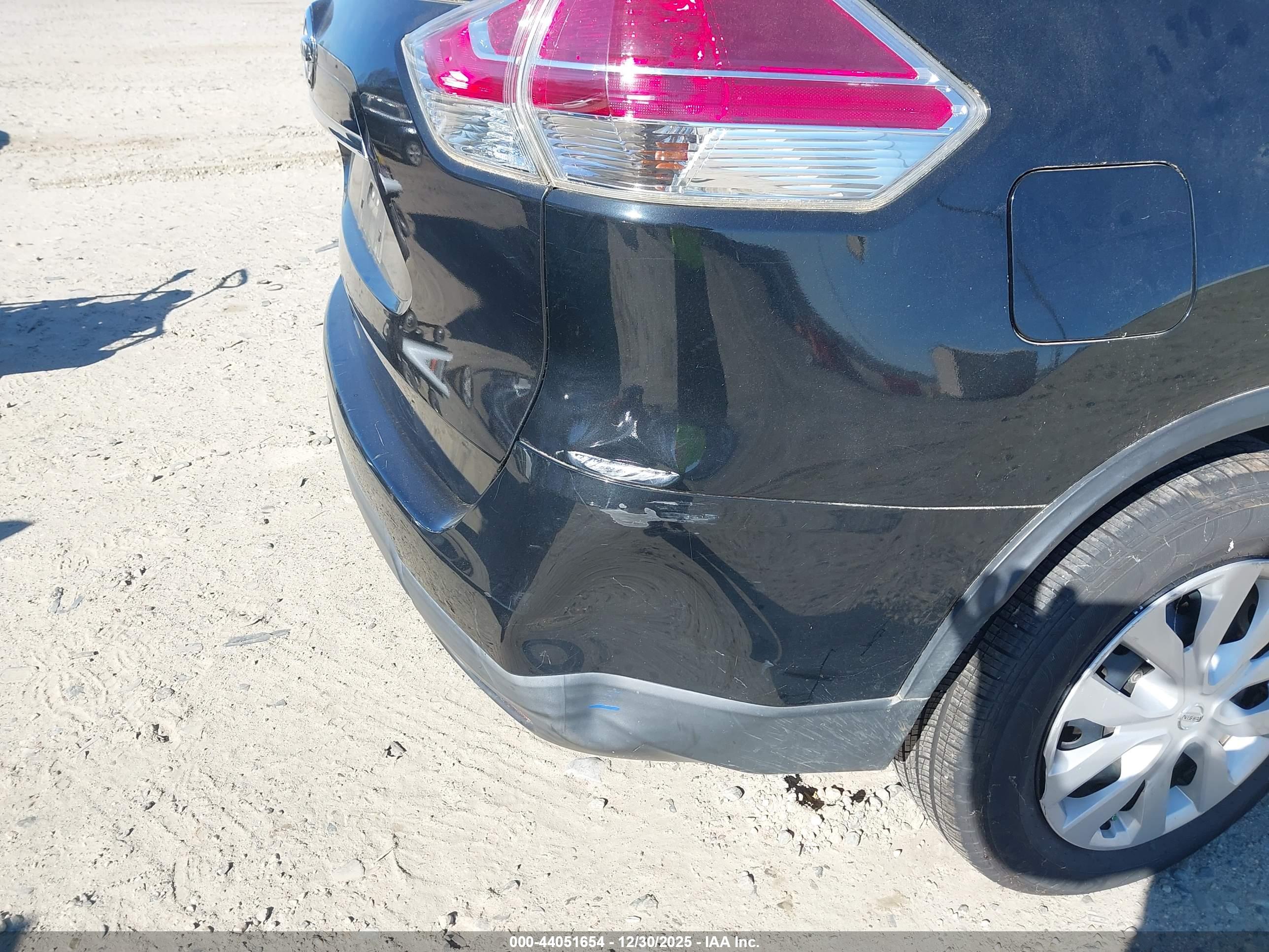 NISSAN ROGUE image 6