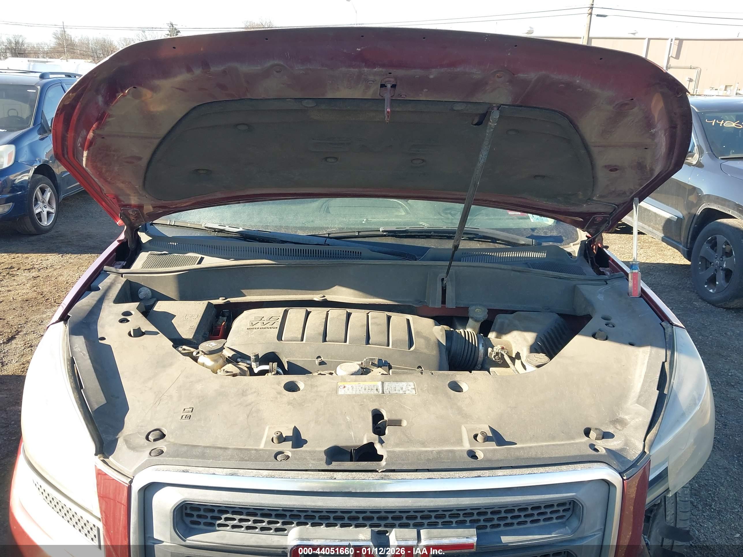 GMC ACADIA image 10