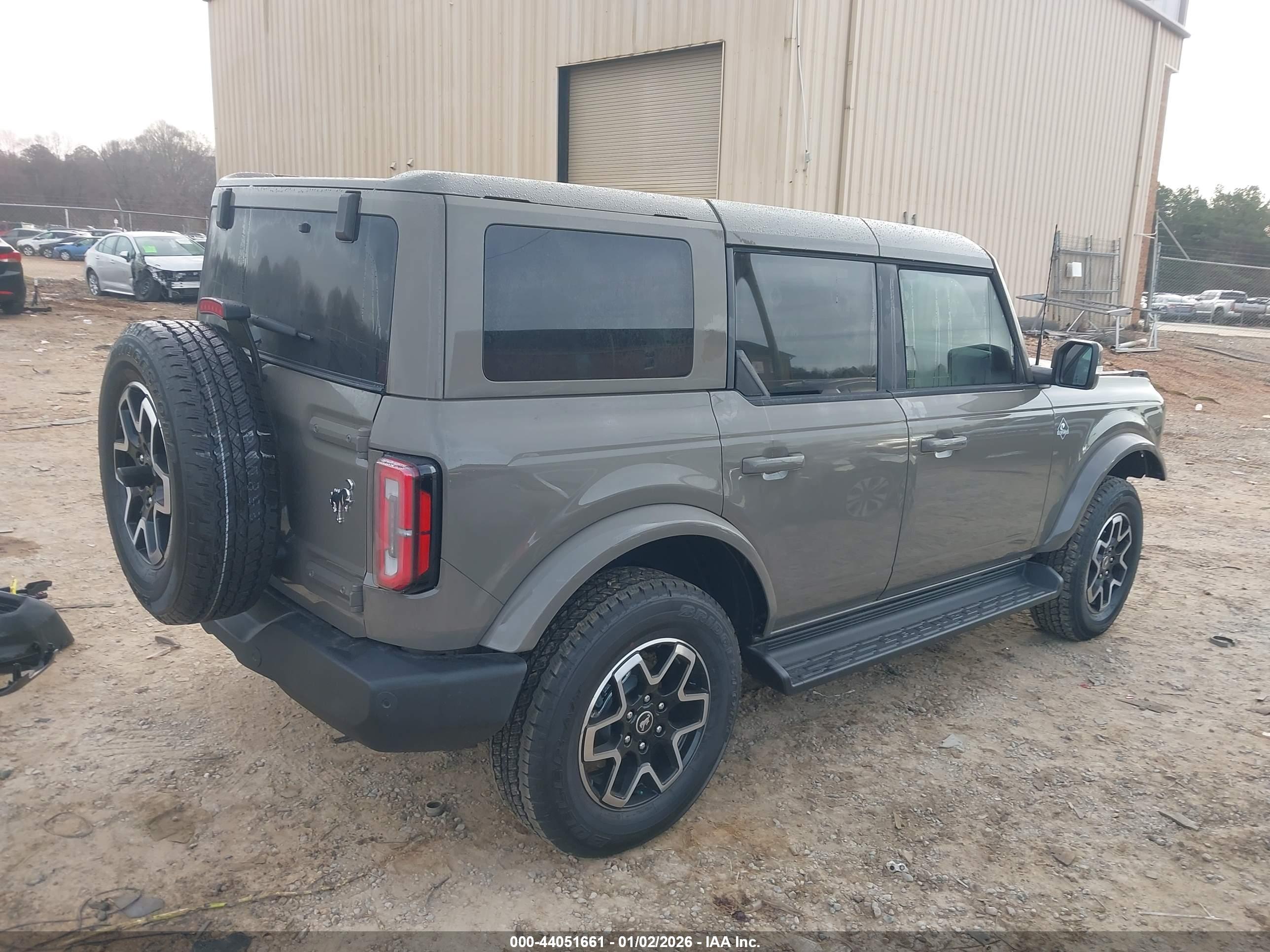 FORD BRONCO image 4