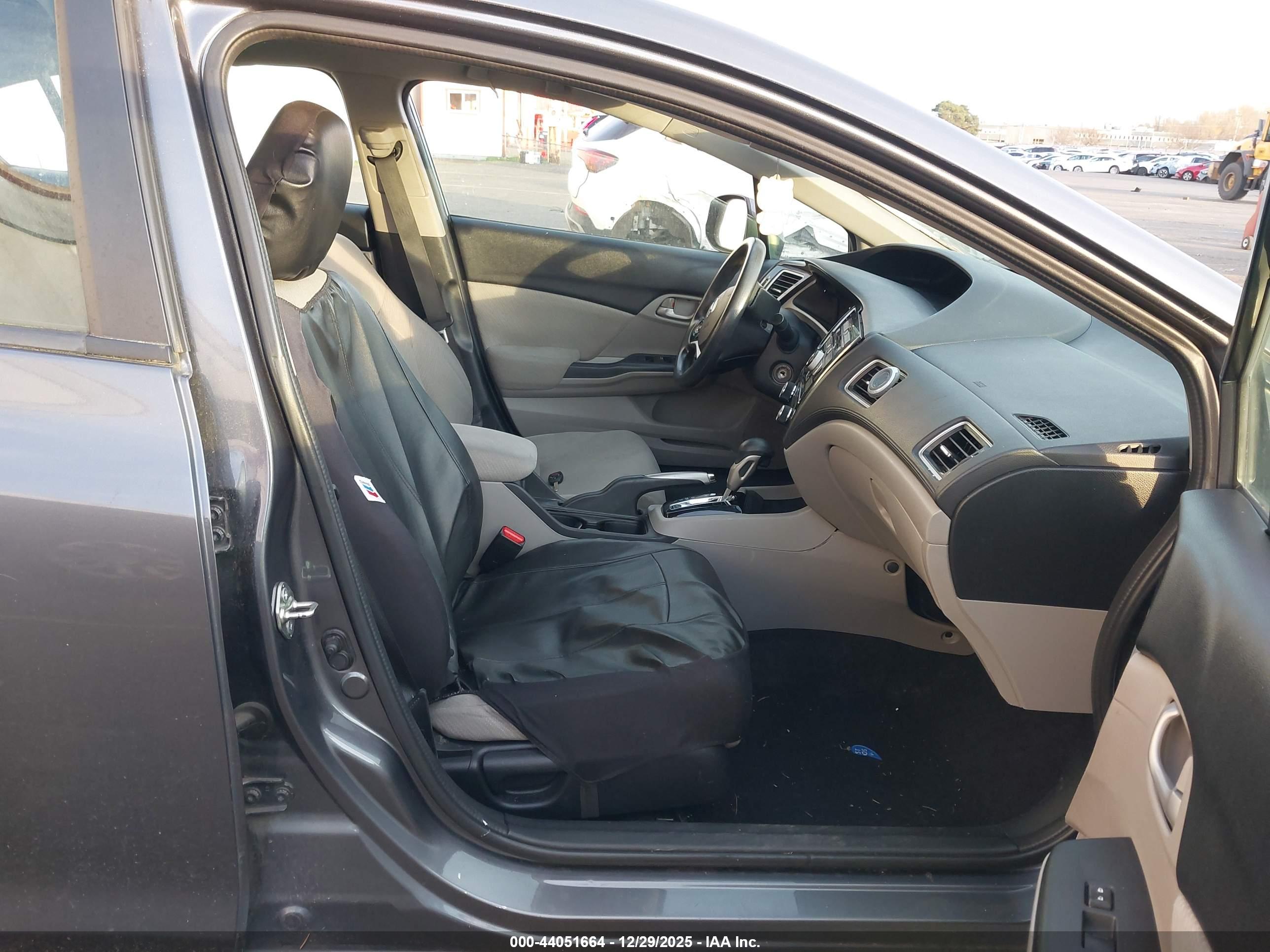 HONDA CIVIC image 5