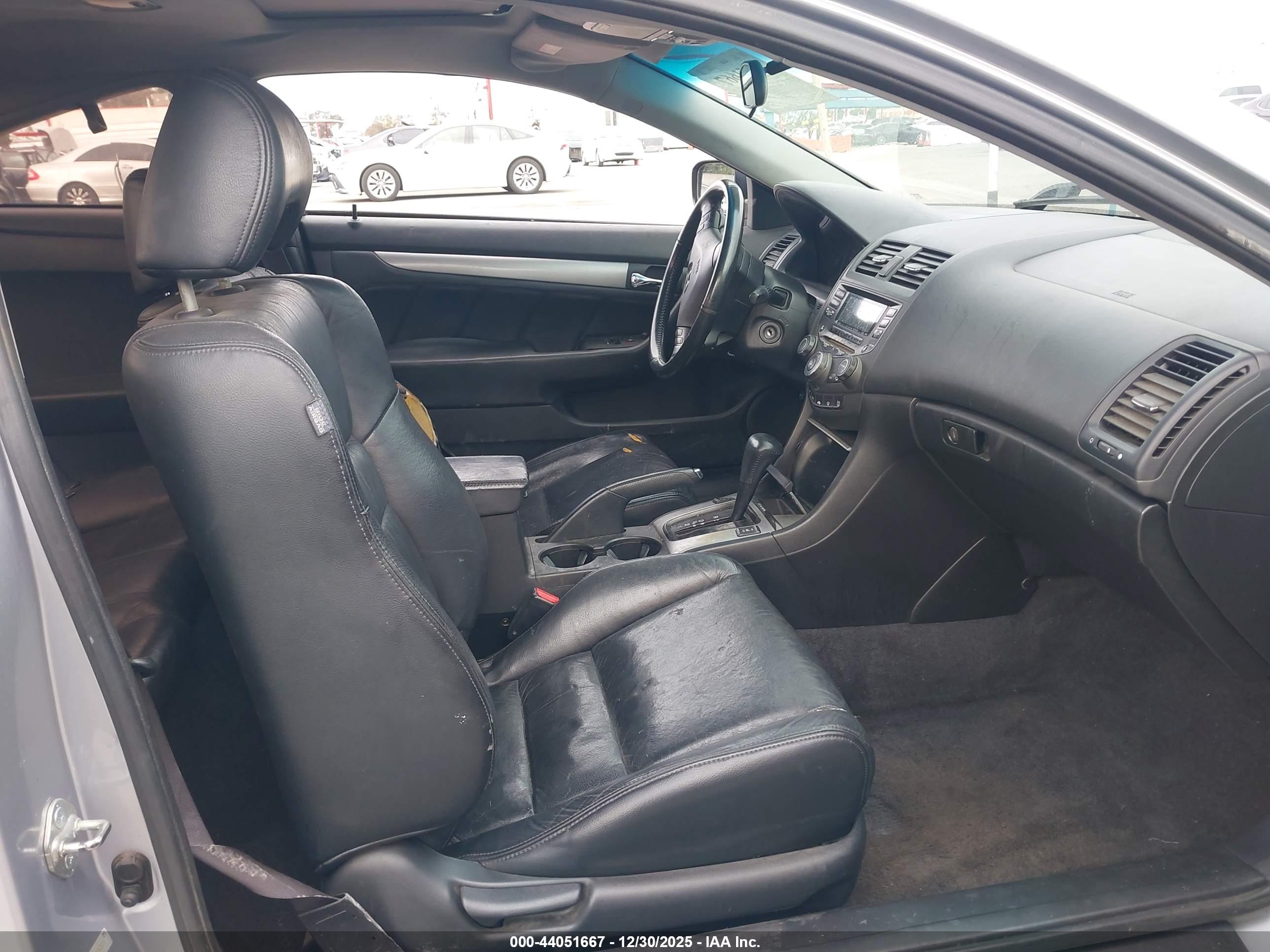 HONDA ACCORD image 5