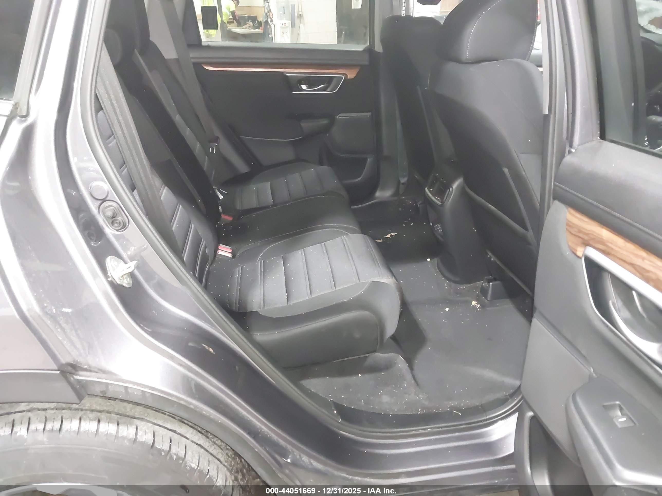 HONDA CR-V image 8