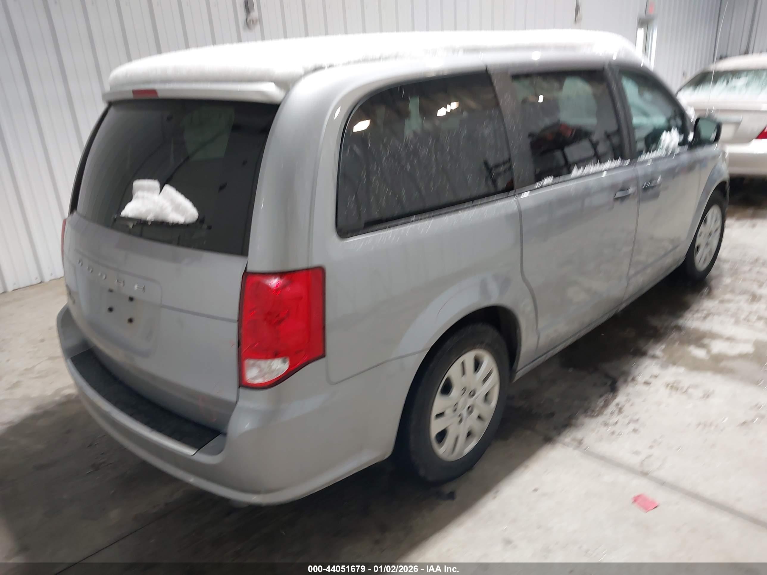 DODGE GRAND image 4