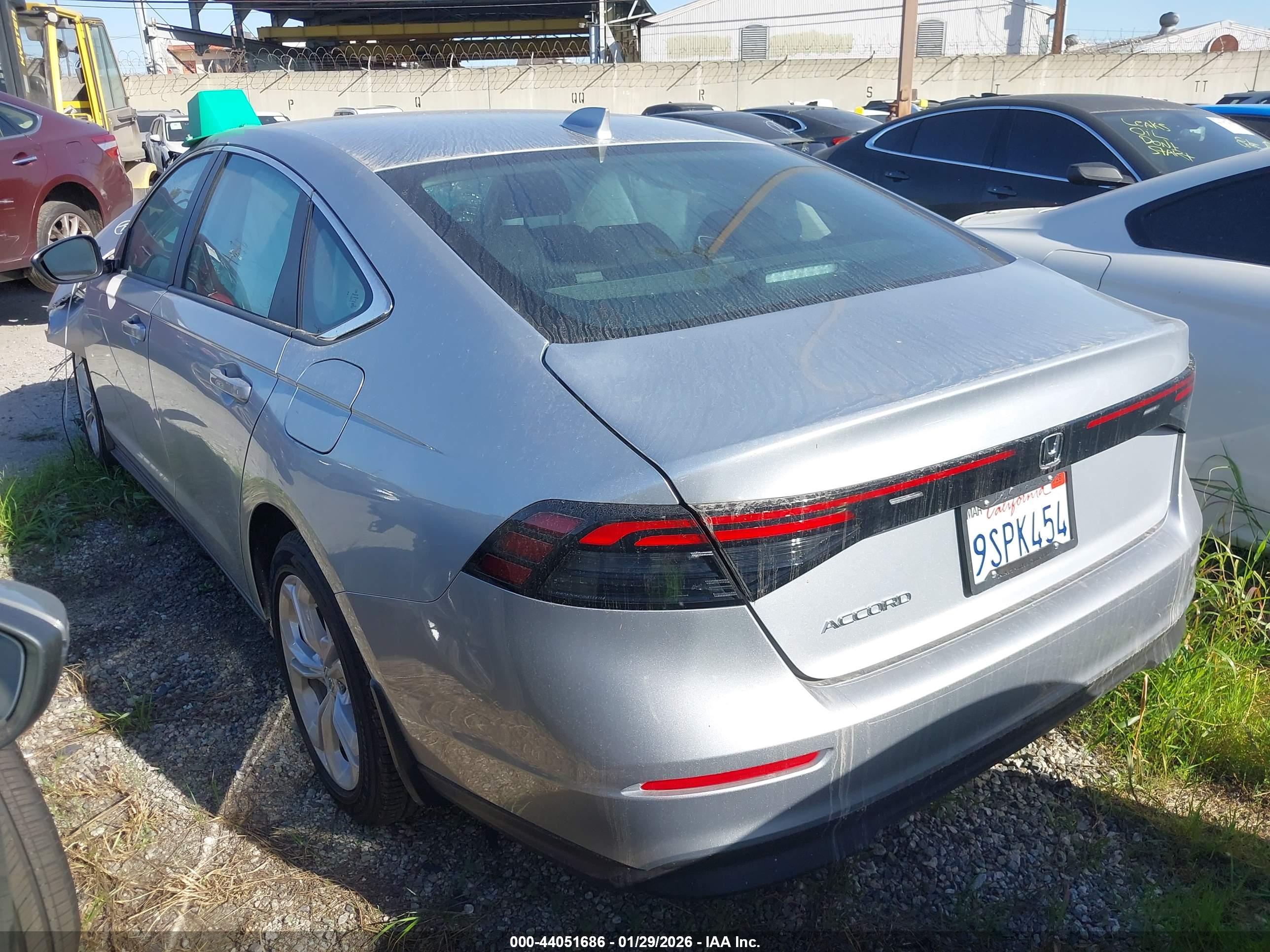 HONDA ACCORD image 3