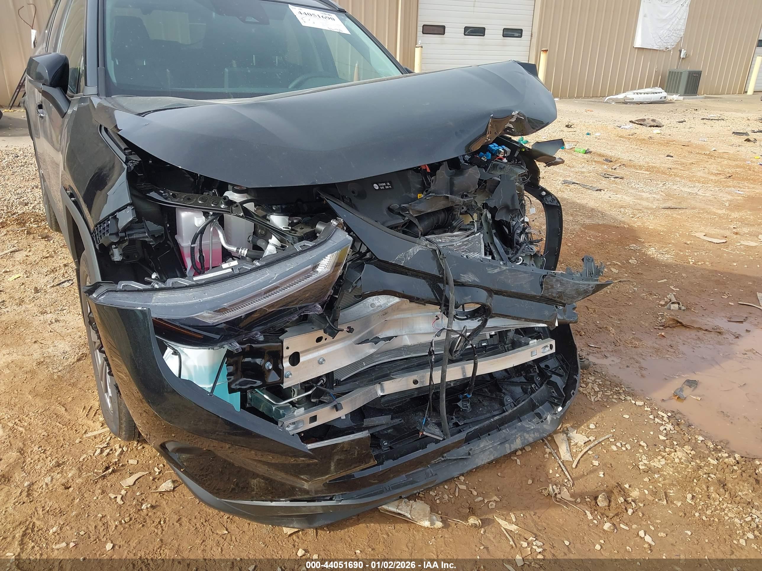 TOYOTA RAV4 image 6
