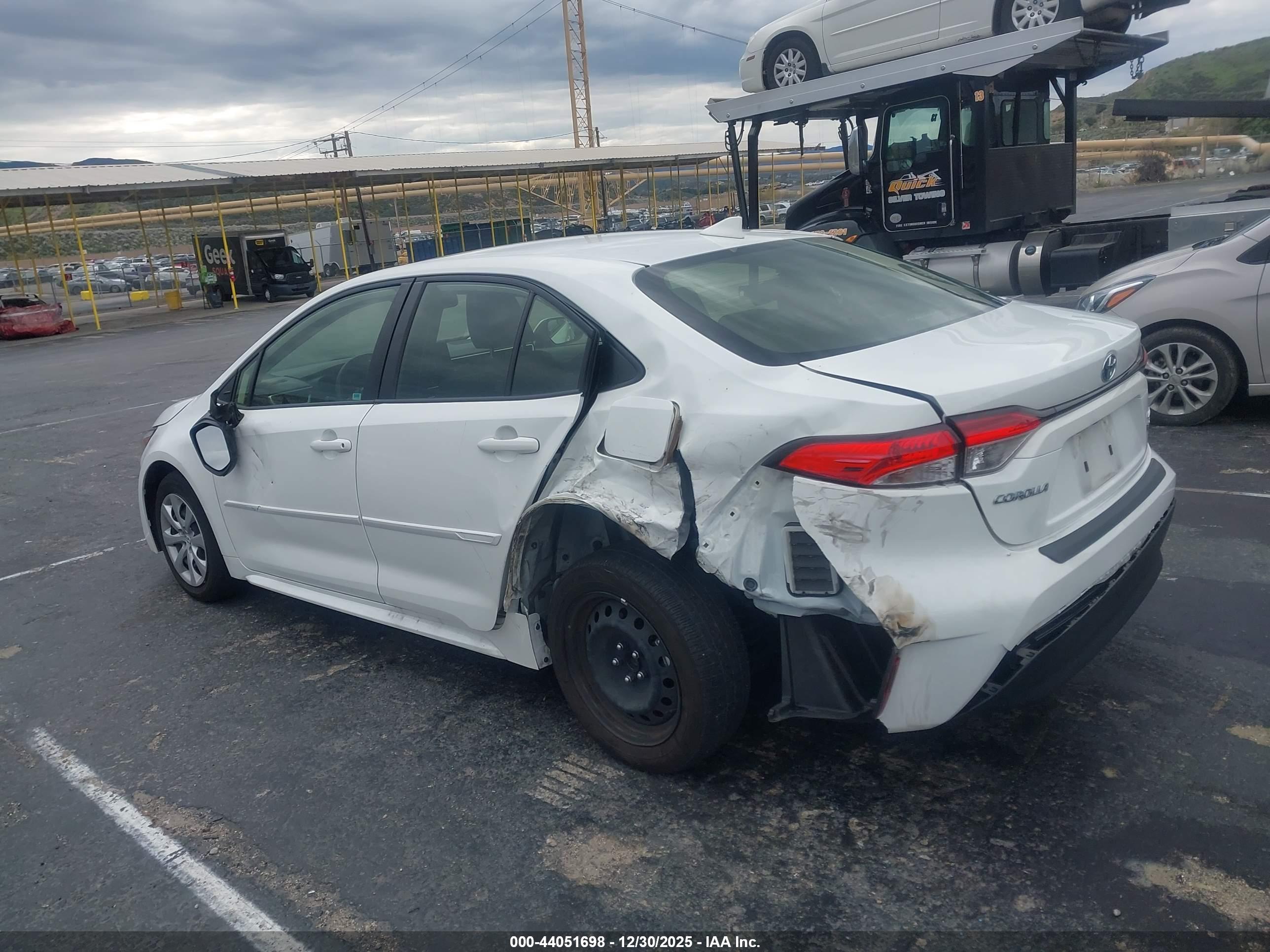 TOYOTA COROLLA image 3