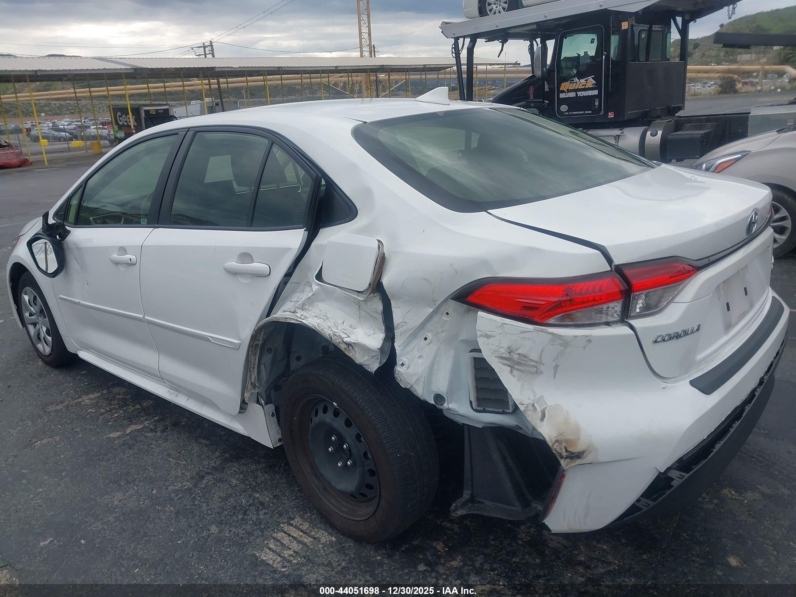 TOYOTA COROLLA image 6