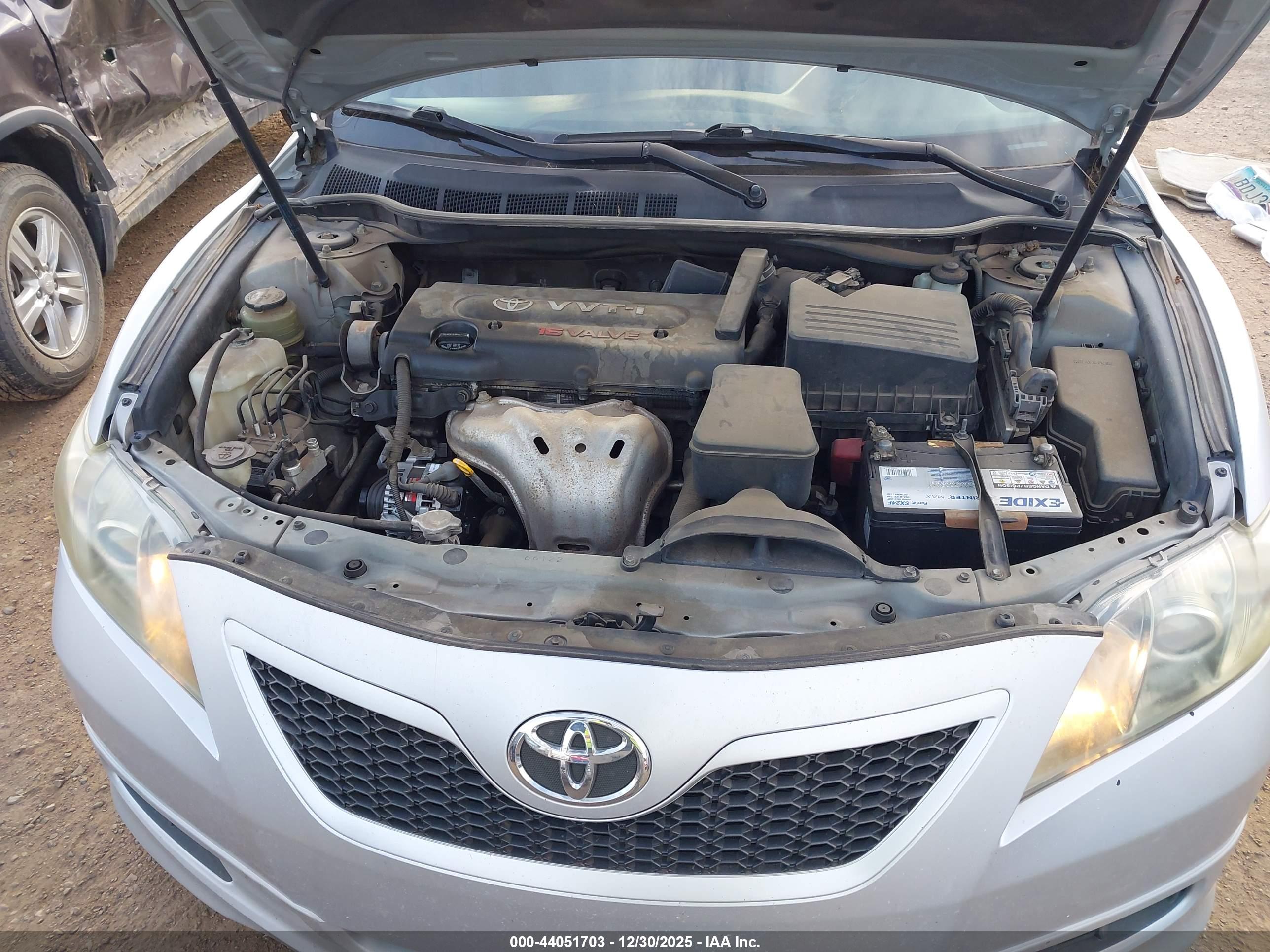 TOYOTA CAMRY image 10