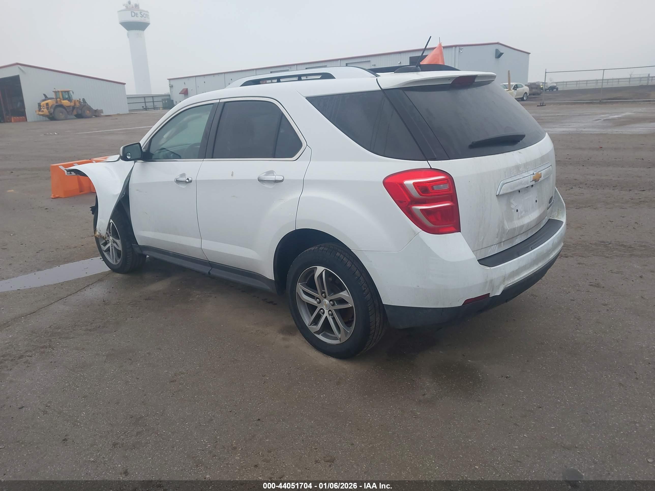 CHEVROLET EQUINOX image 3
