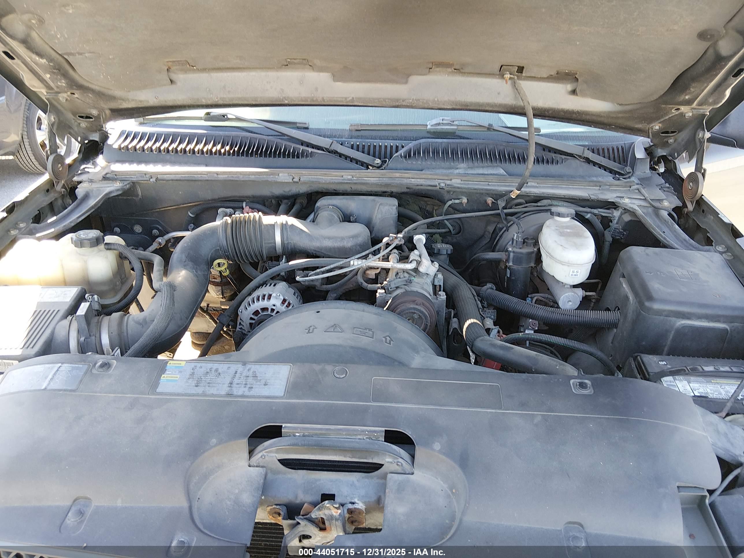 CHEVROLET SILVERADO image 10