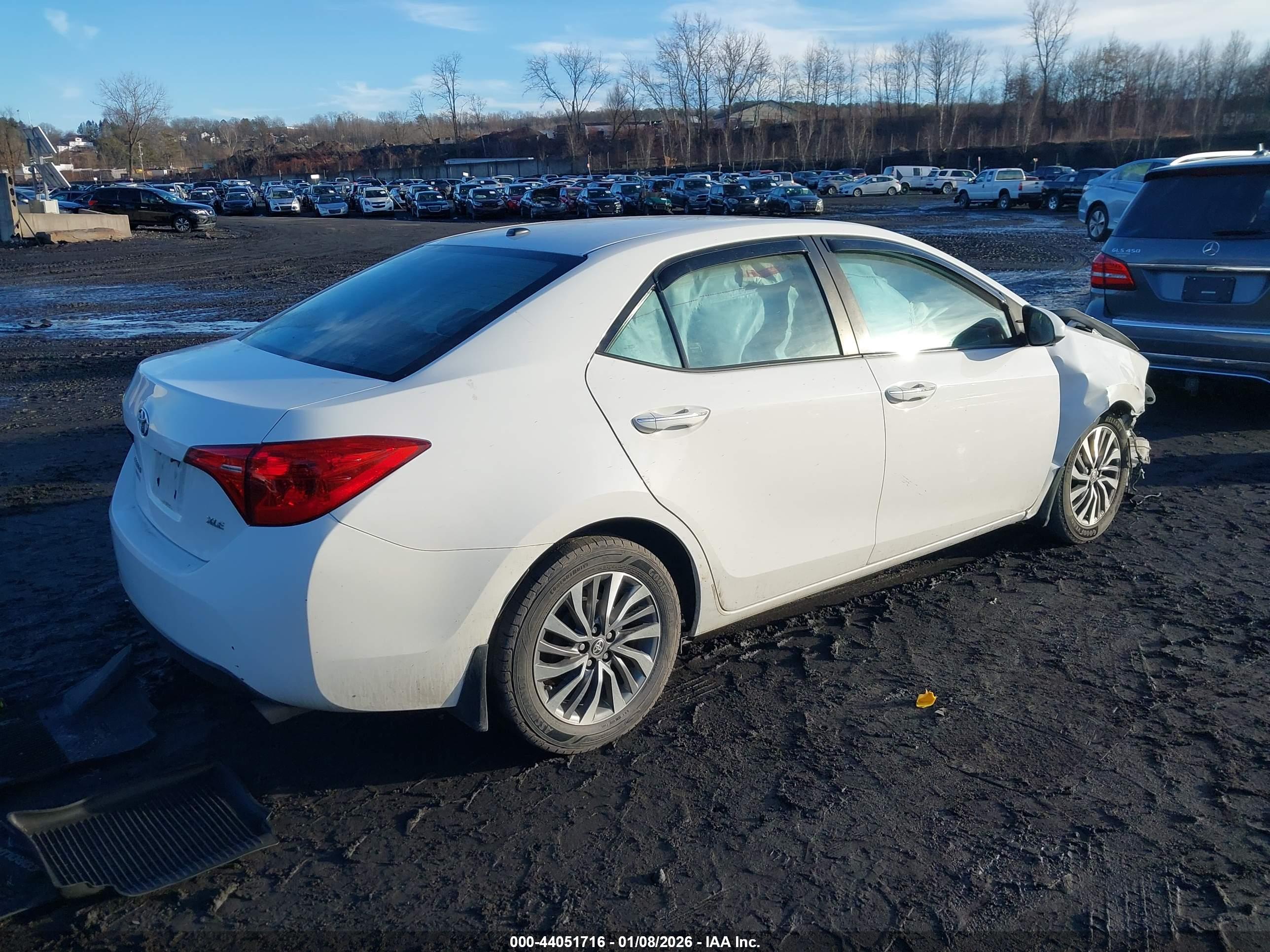 TOYOTA COROLLA image 4