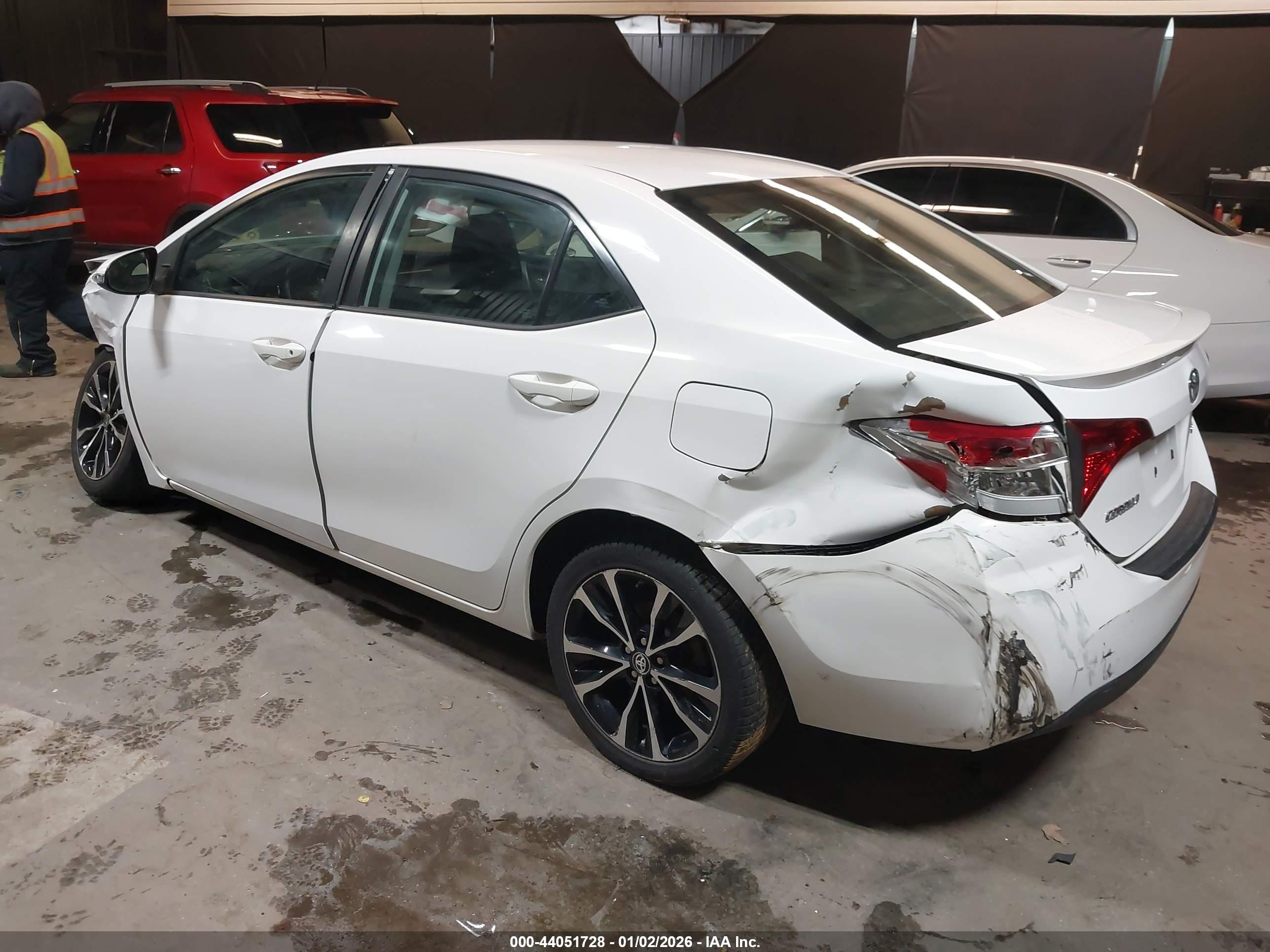 TOYOTA COROLLA image 3