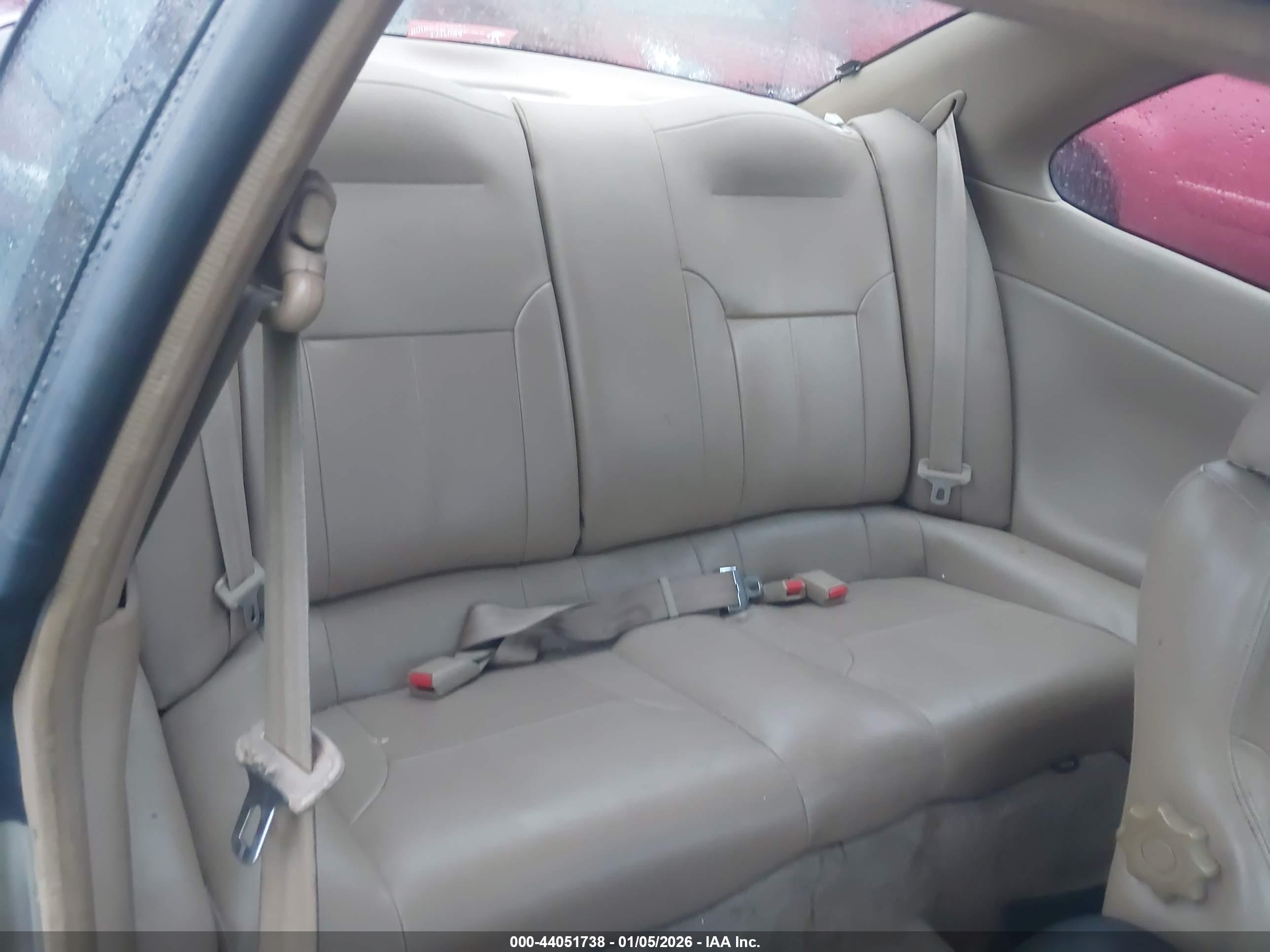 DODGE AVENGER image 8