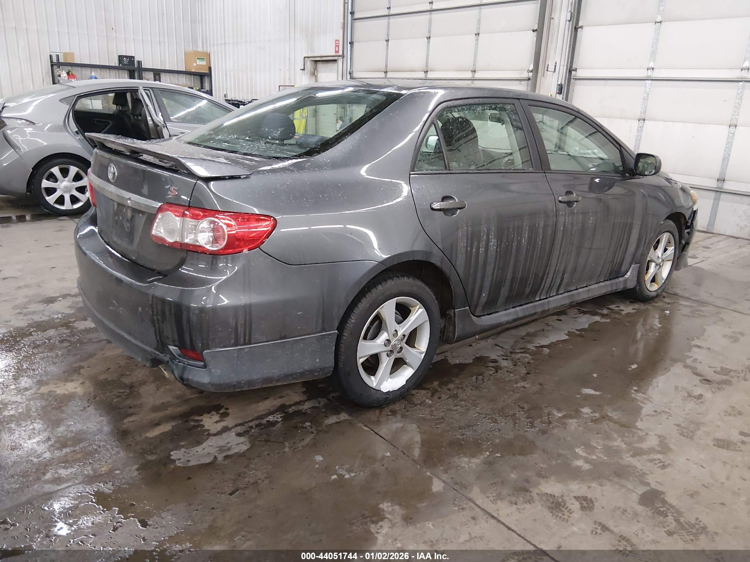TOYOTA COROLLA image 4
