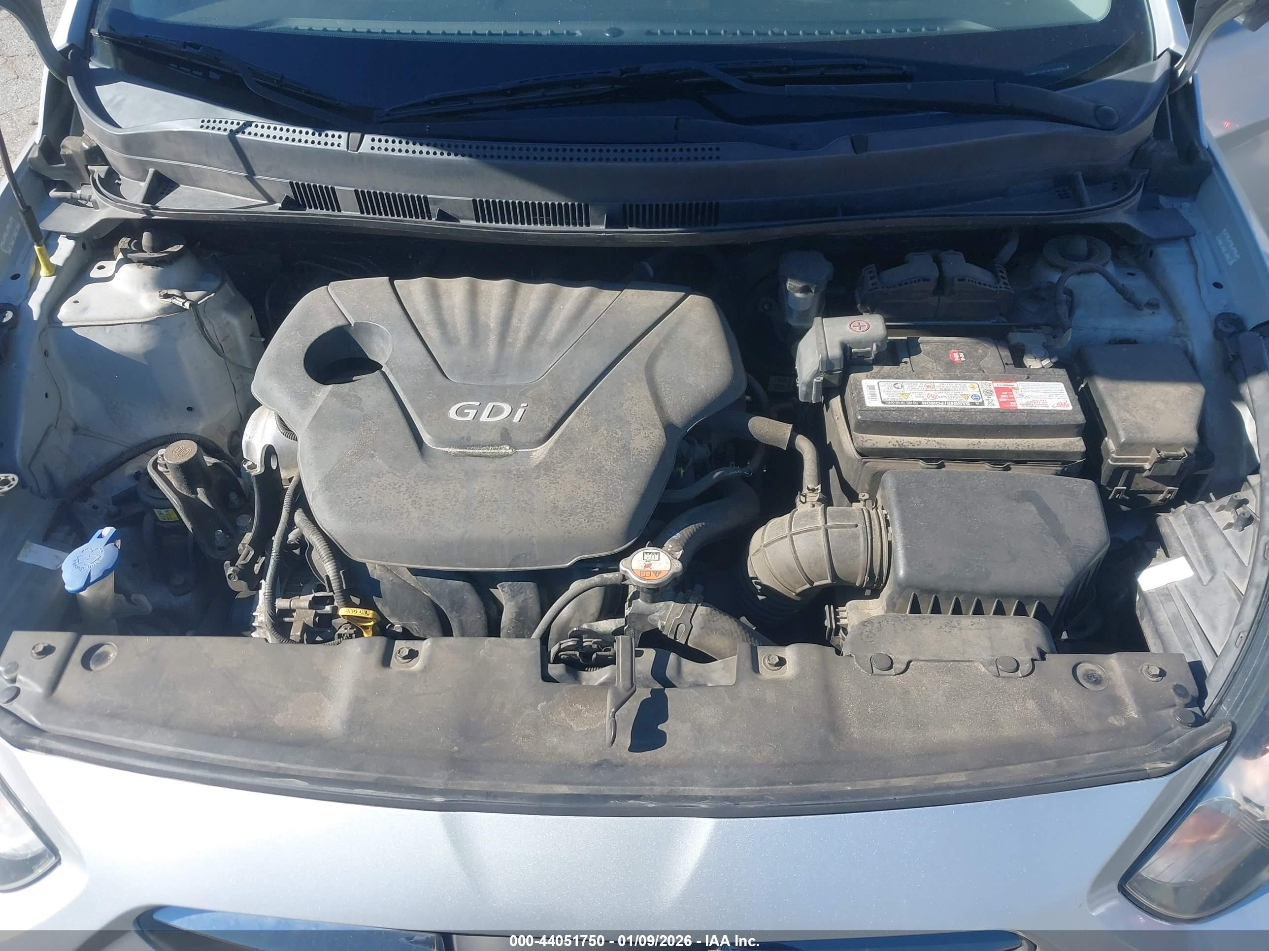 HYUNDAI ACCENT image 10