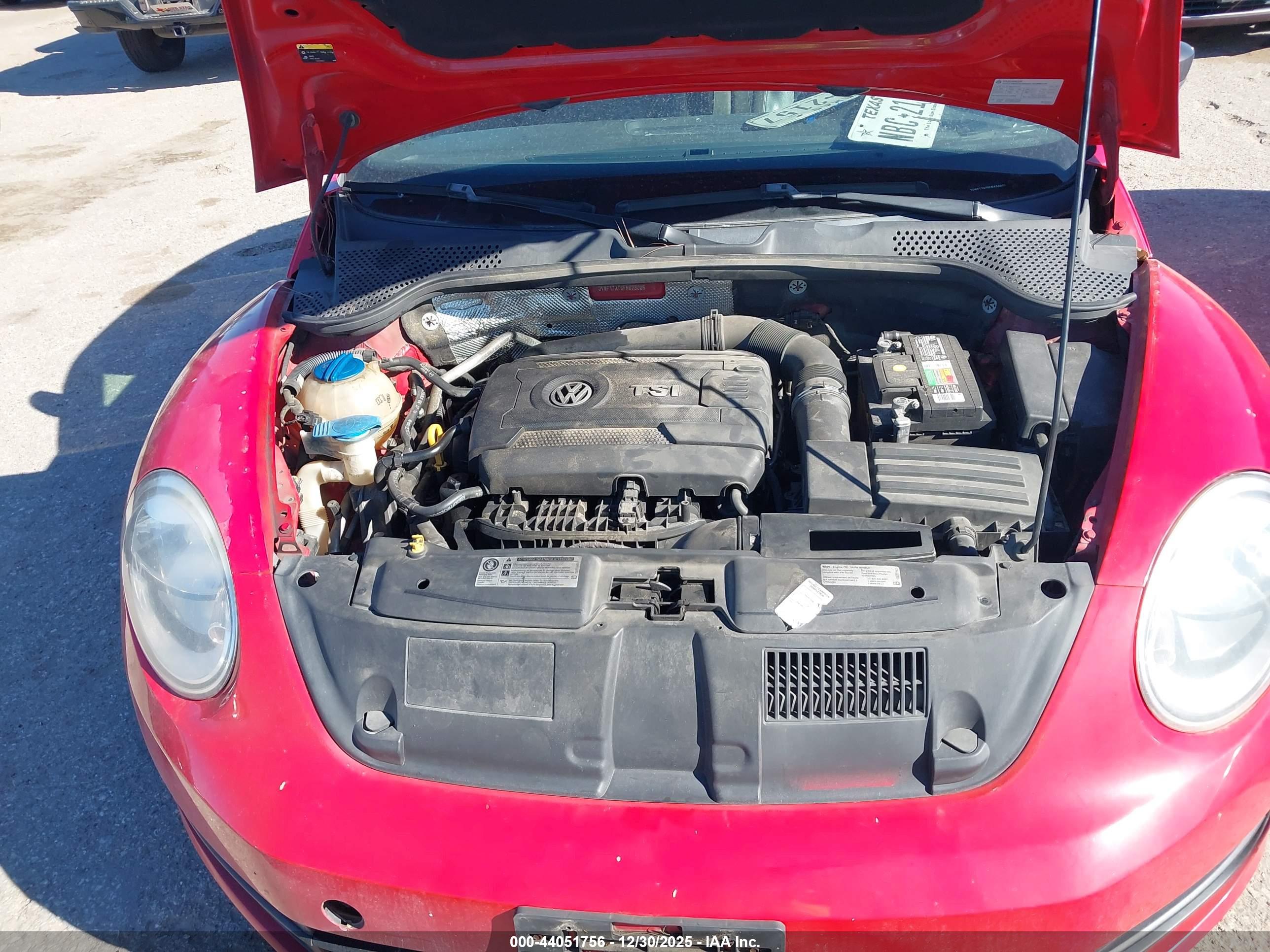 VOLKSWAGEN BEETLE image 10