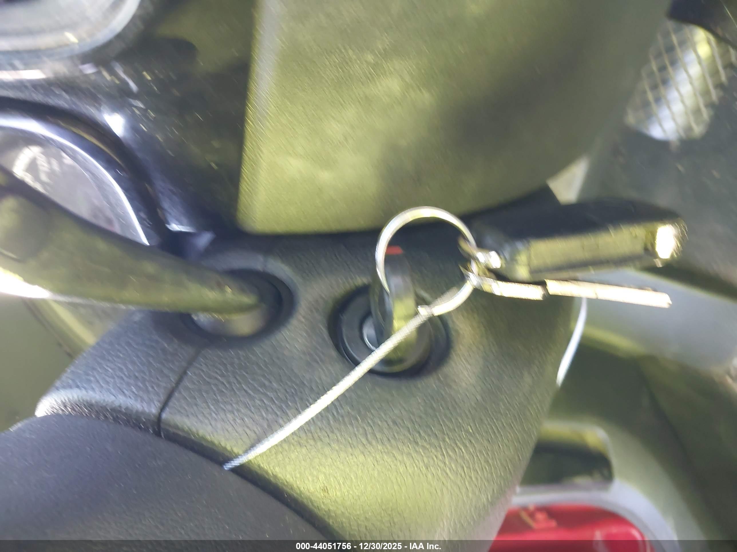 VOLKSWAGEN BEETLE image 11