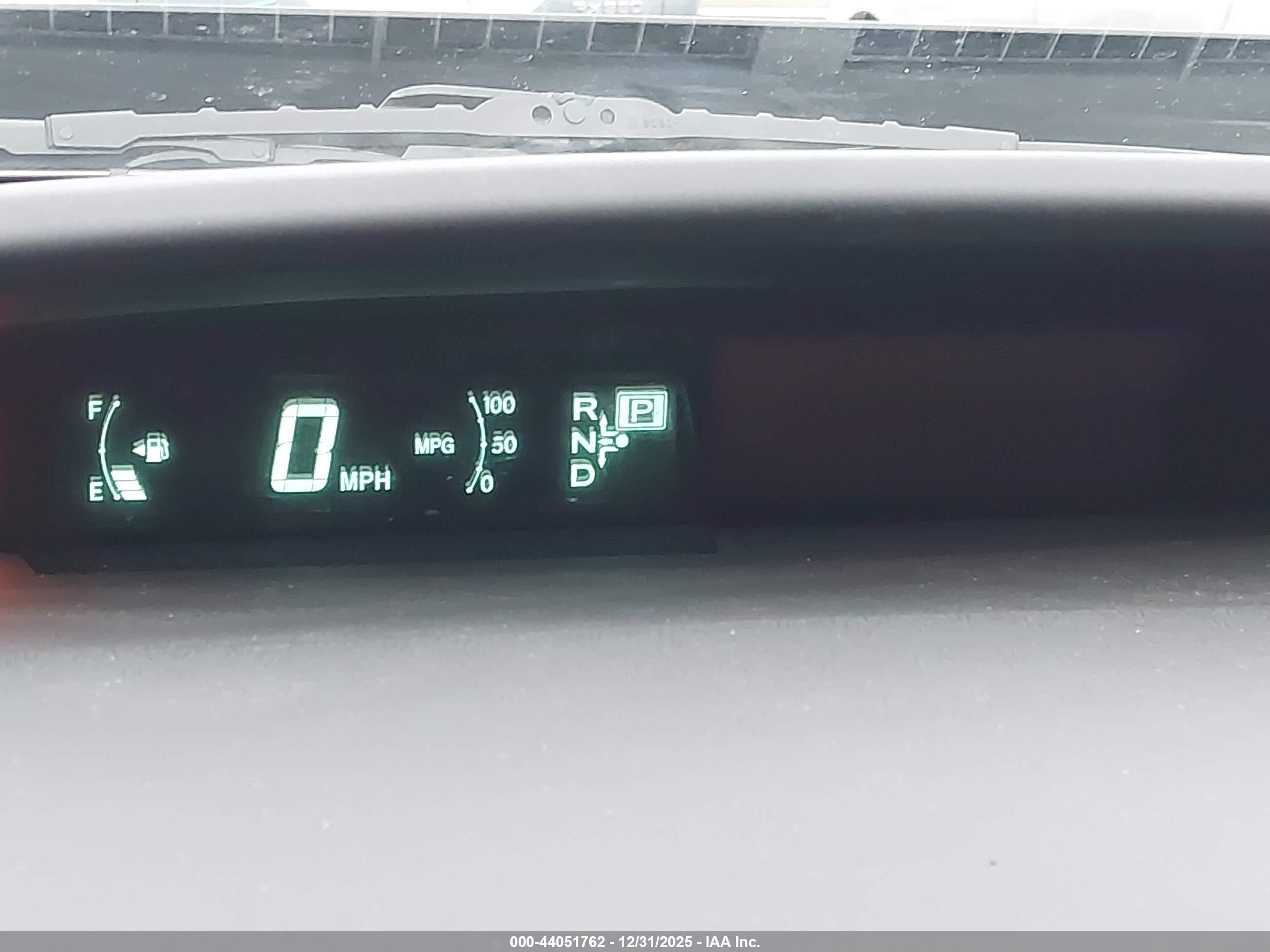 TOYOTA PRIUS image 7
