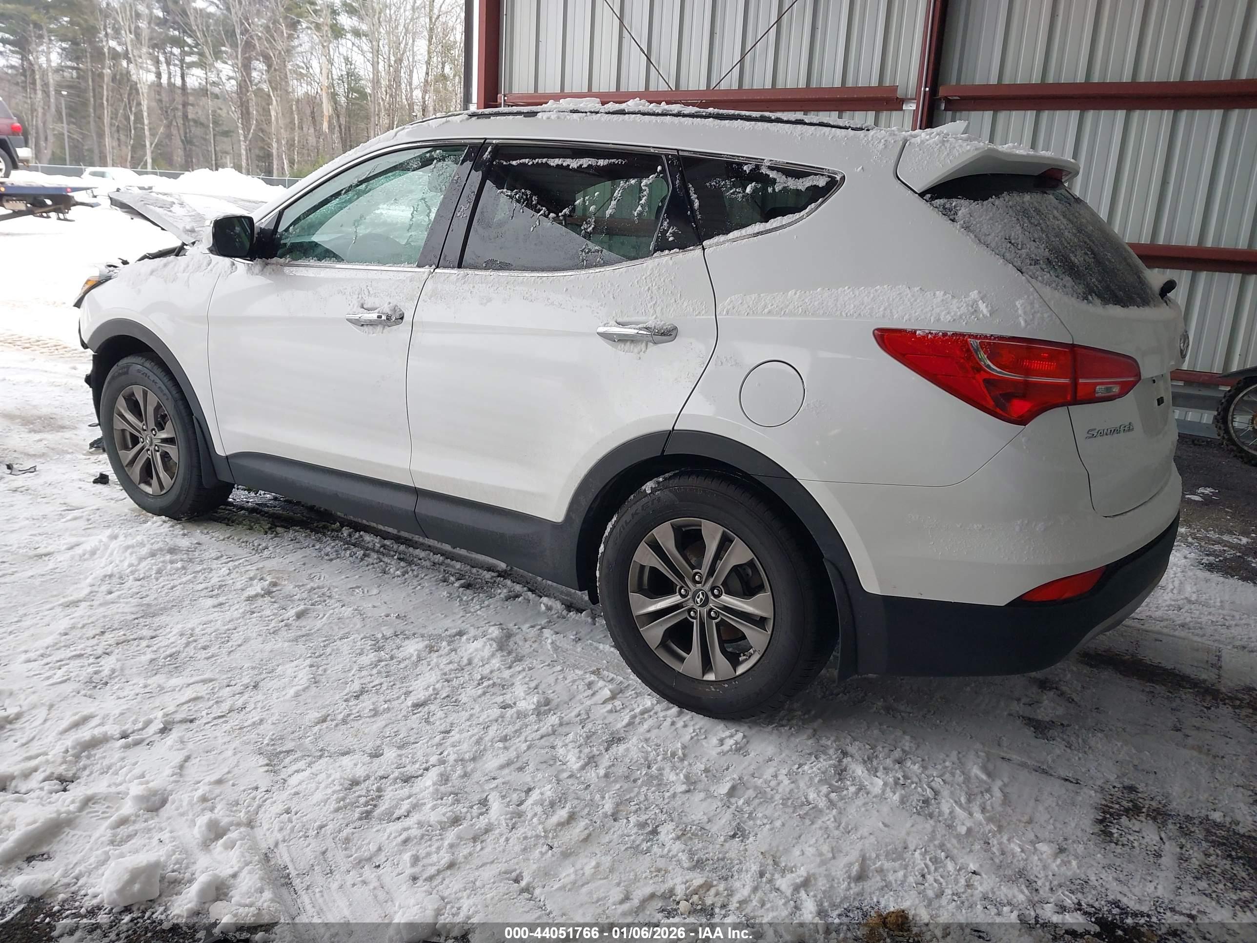 HYUNDAI SANTA image 3