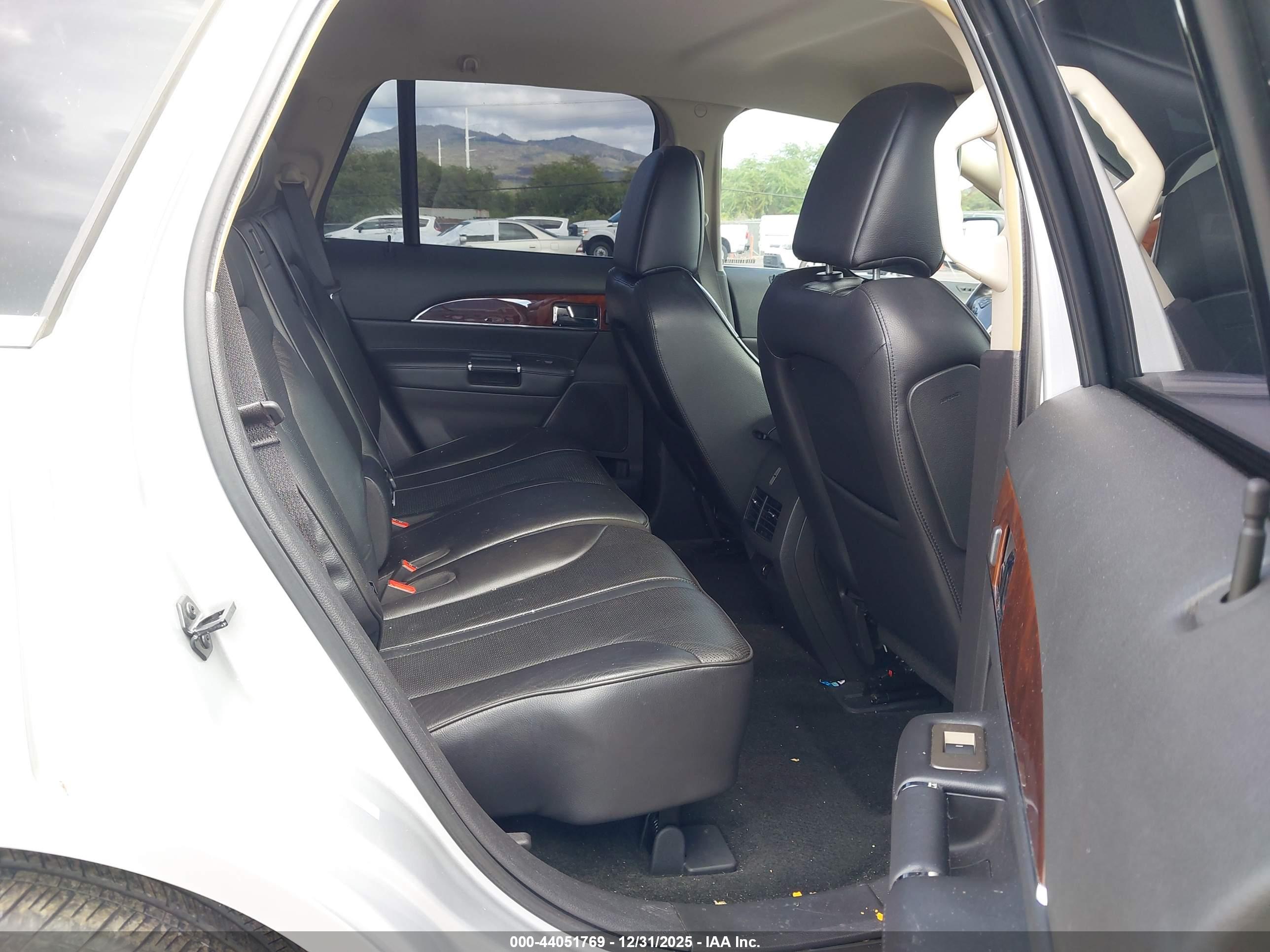 LINCOLN MKX image 8