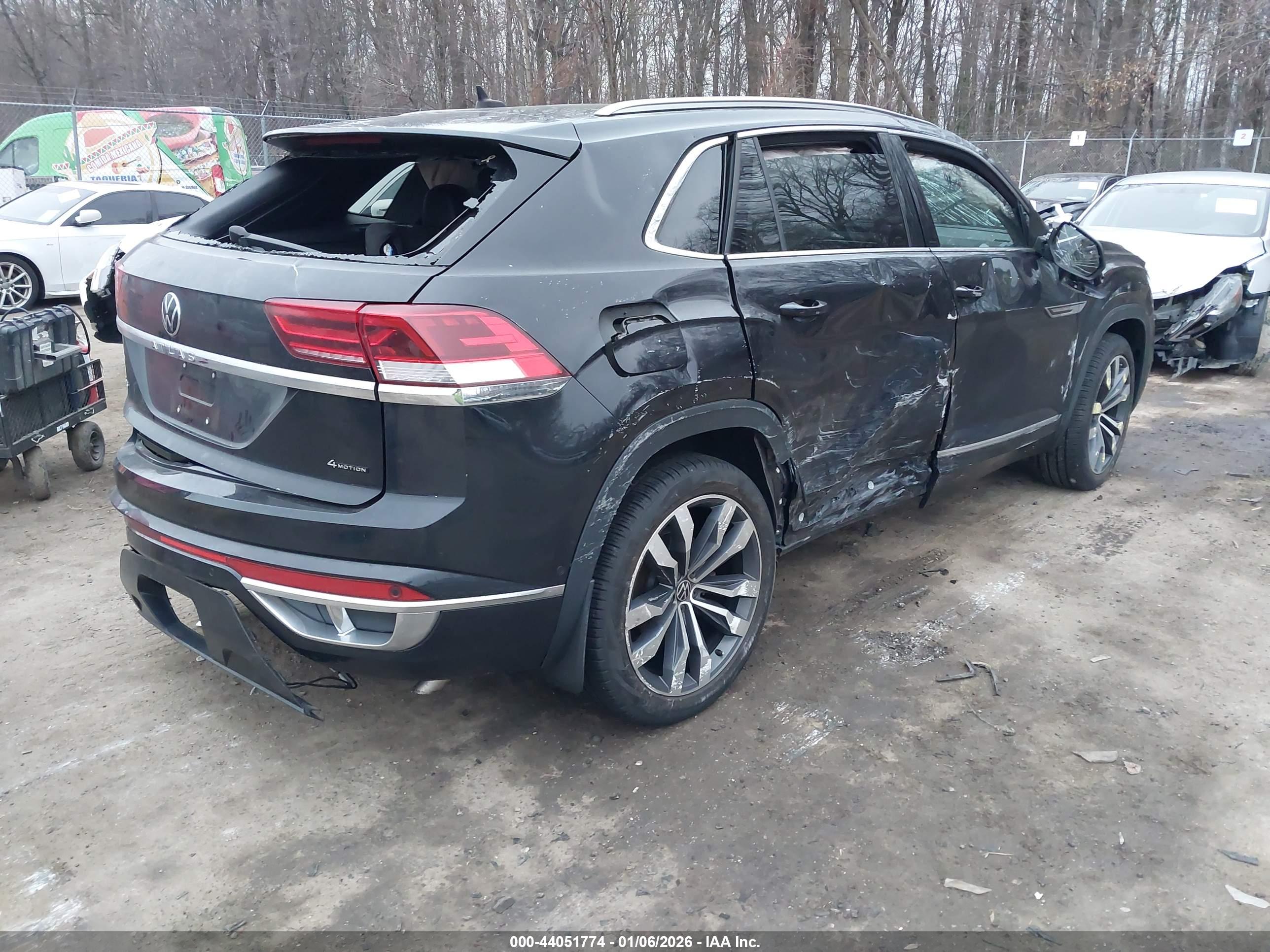 VOLKSWAGEN ATLAS image 4